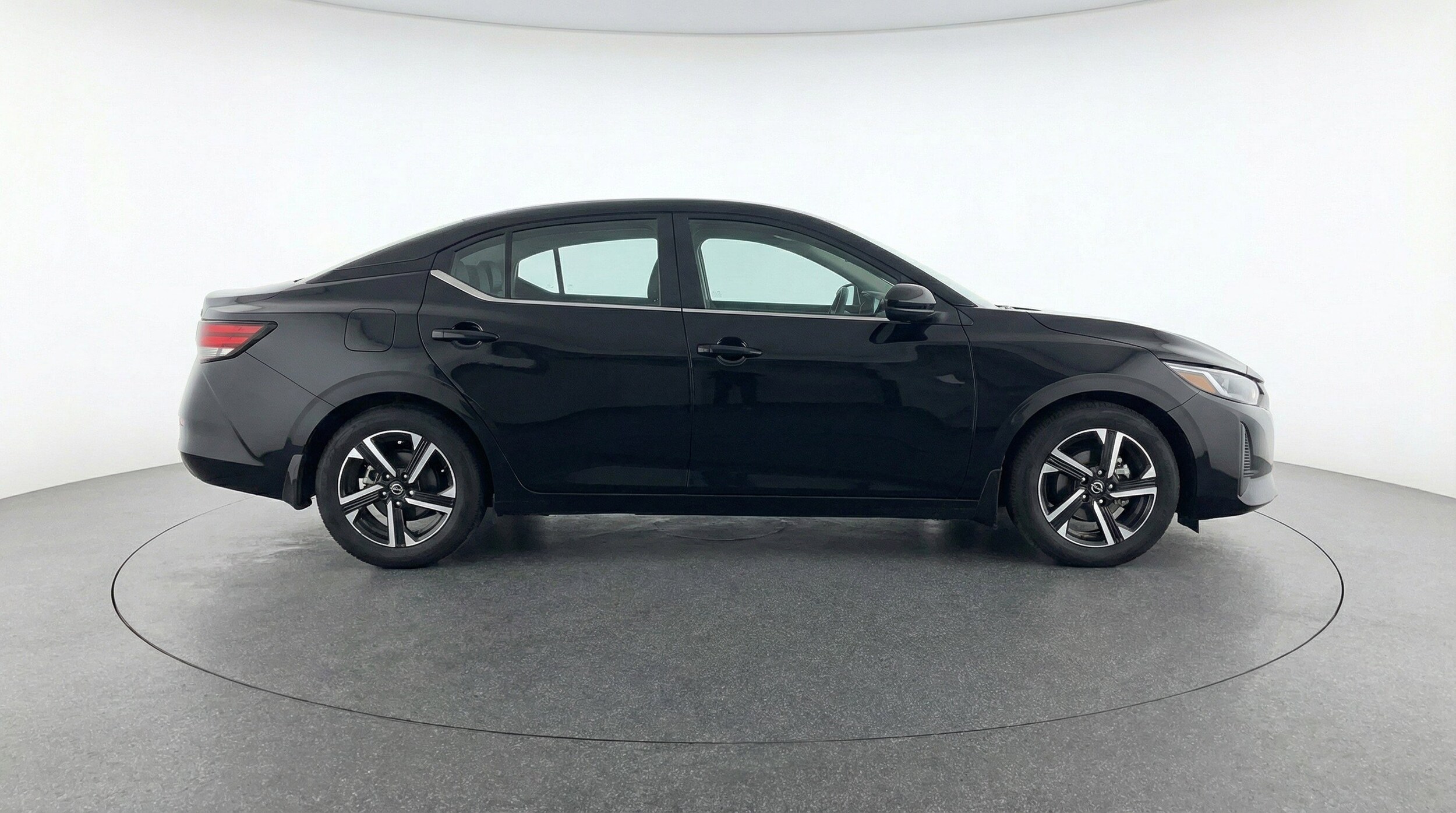 Thumbnail: 2025 Nissan Sentra - 11
