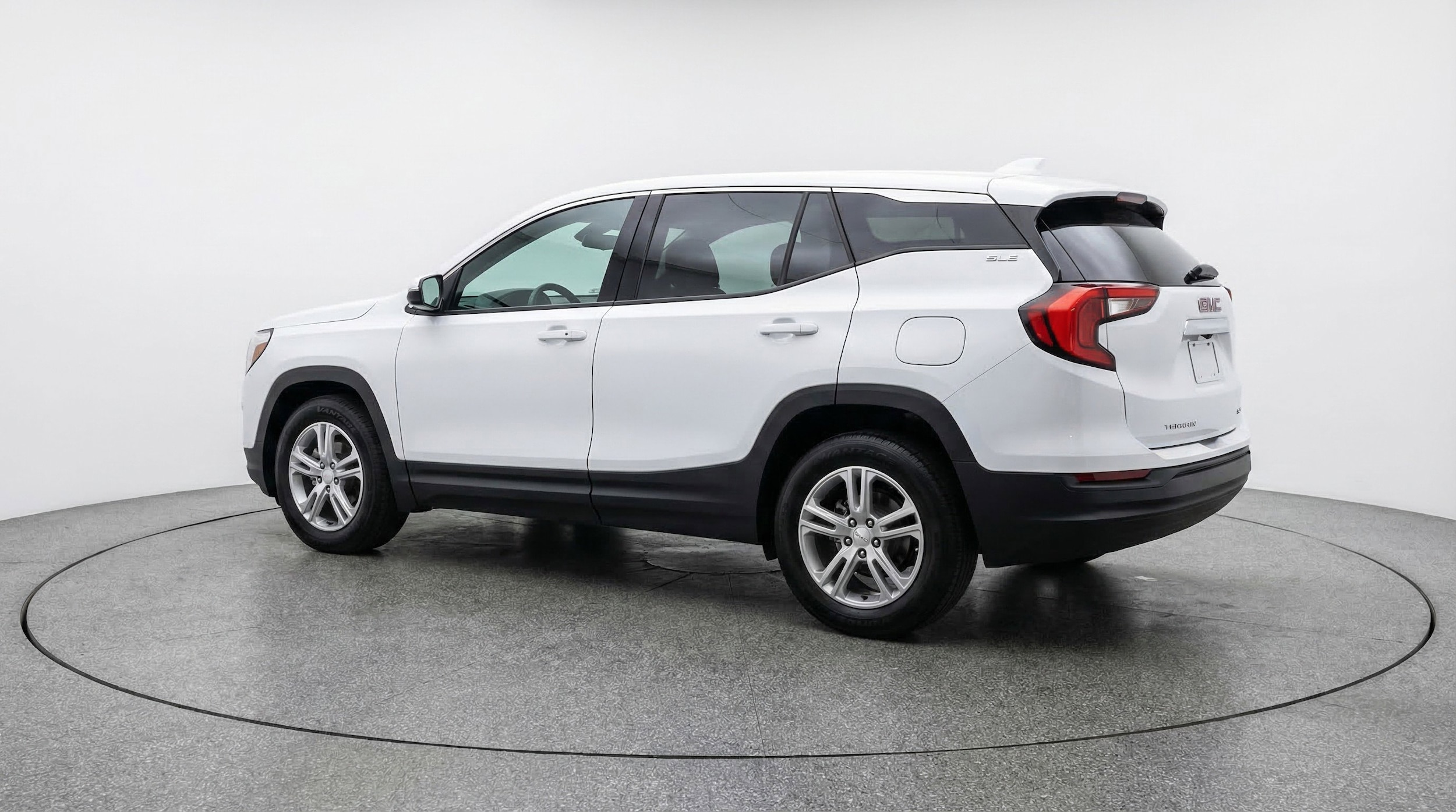 Thumbnail: 2024 GMC Terrain - 6