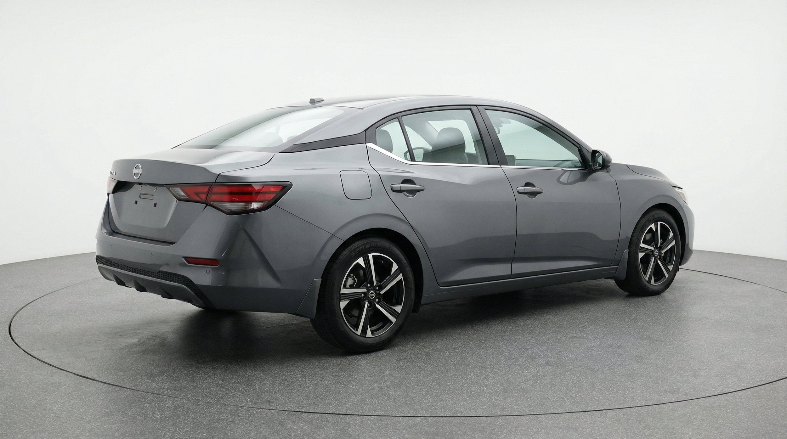 2025 Nissan Sentra SV - Photo 9