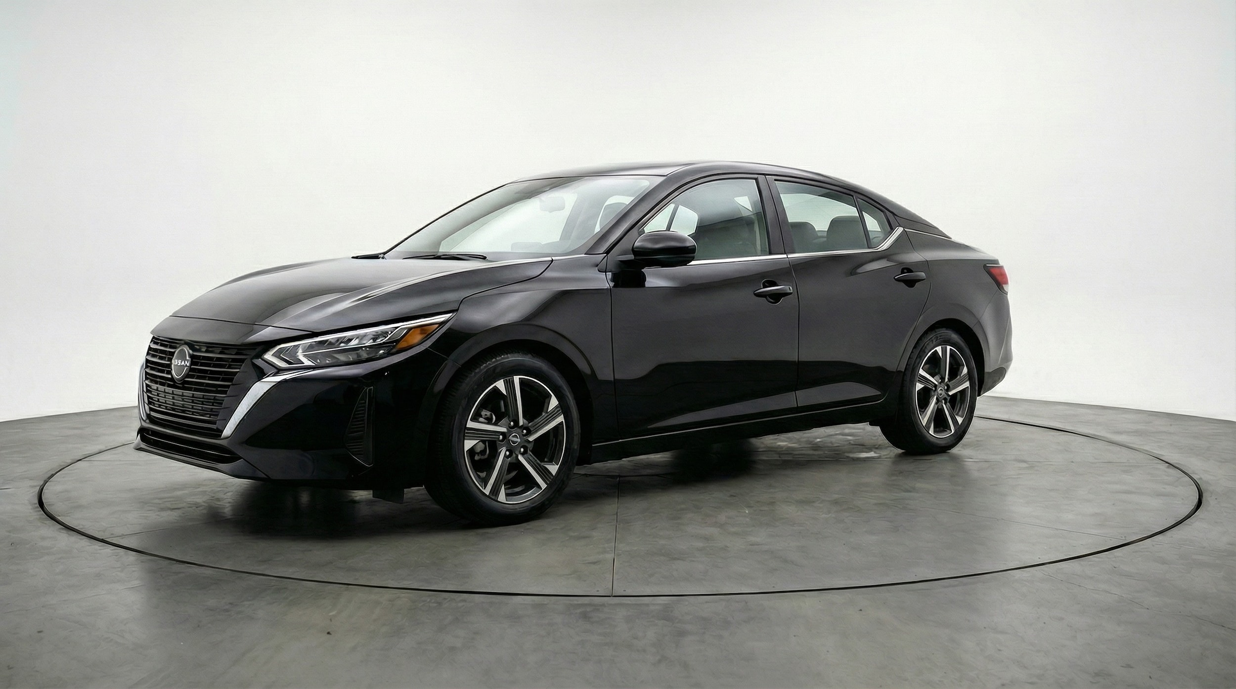 Thumbnail: 2025 Nissan Sentra - 3