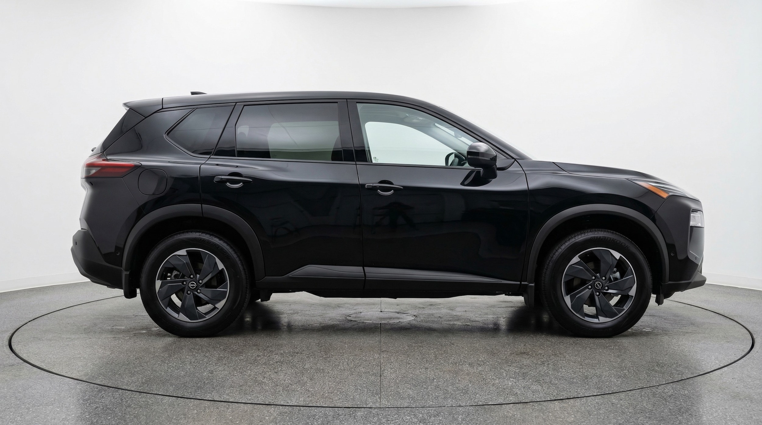 Thumbnail: 2025 Nissan Rogue - 8