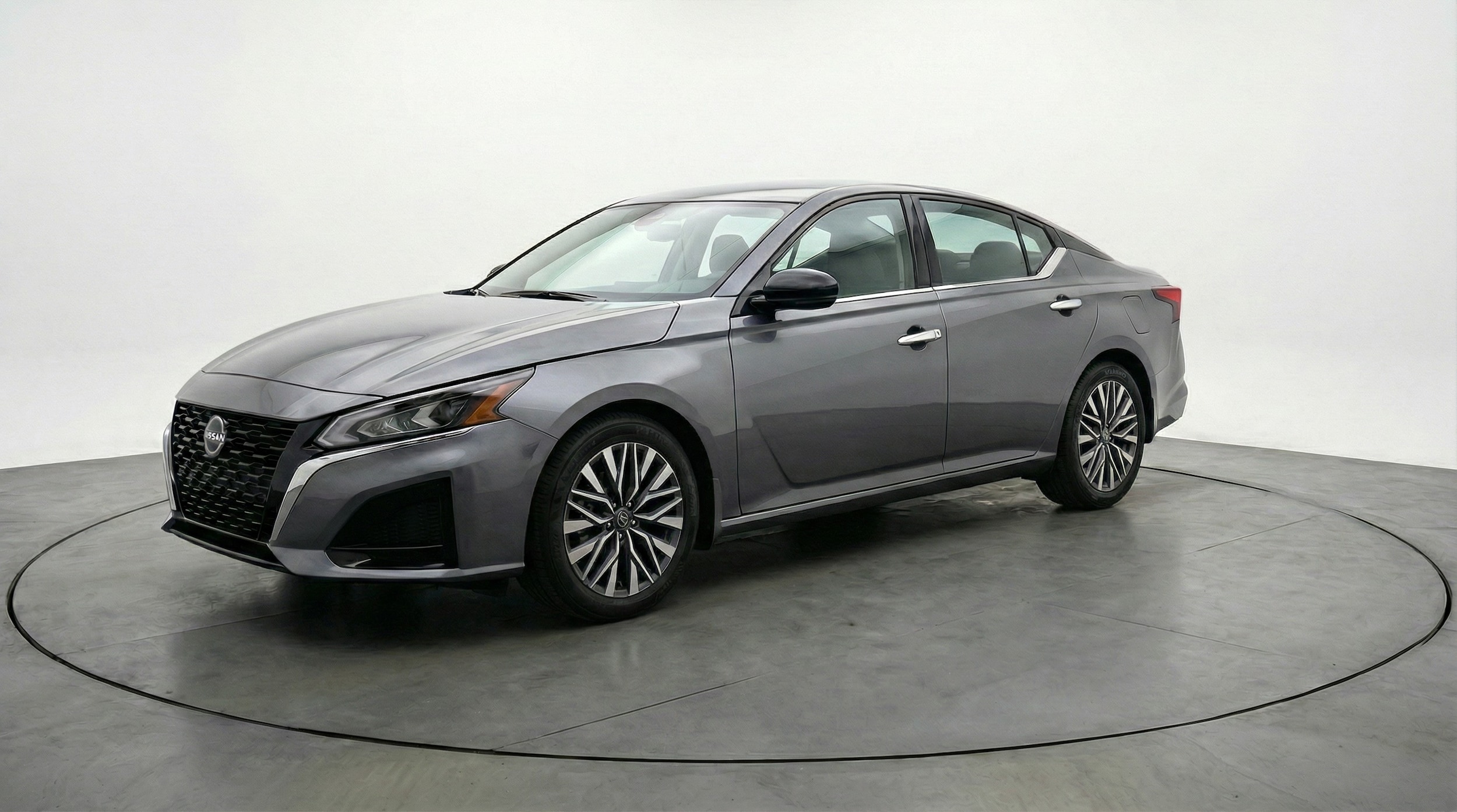 Thumbnail: 2025 Nissan Altima - 3