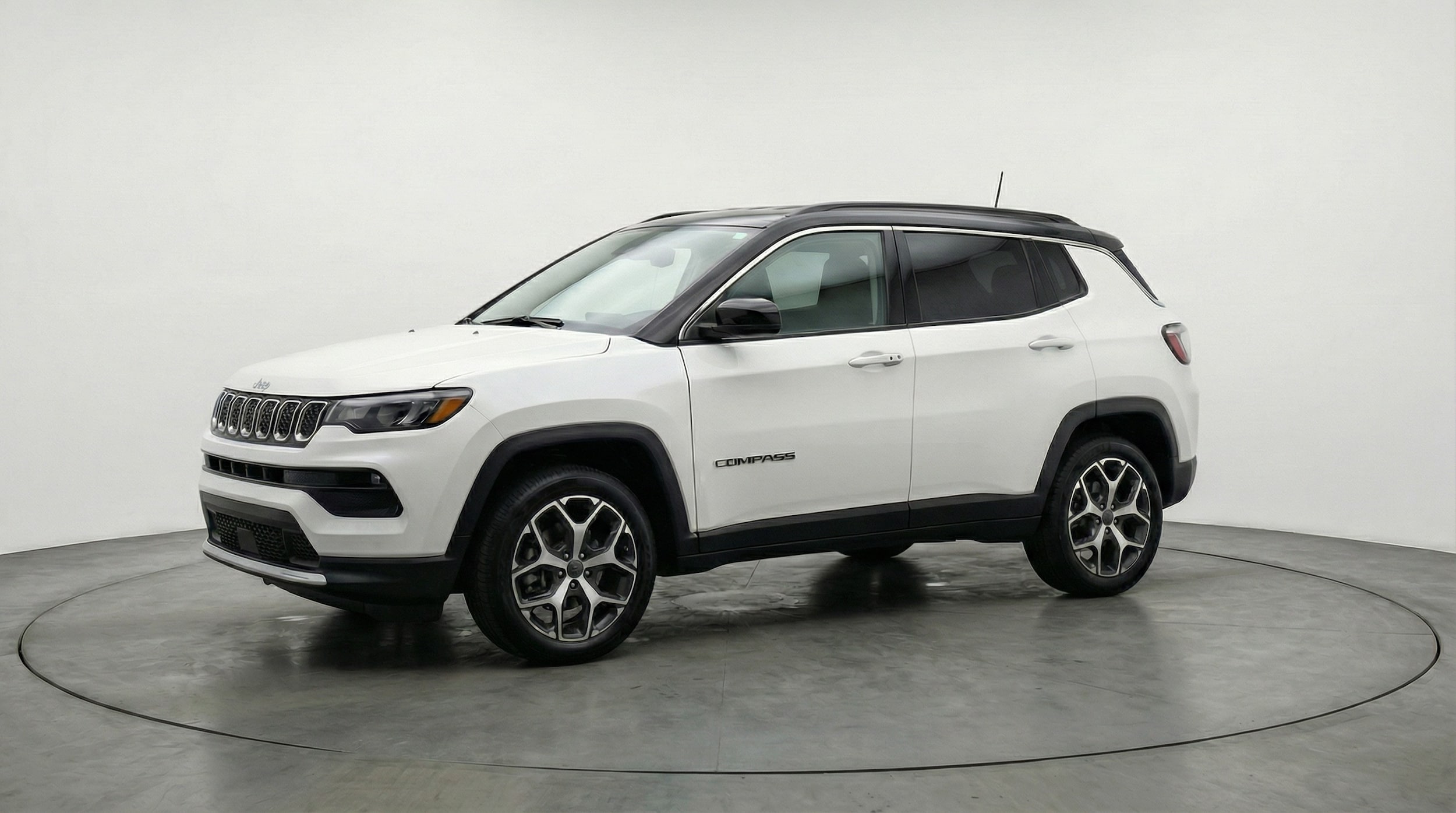 Thumbnail: 2025 Jeep Compass - 3
