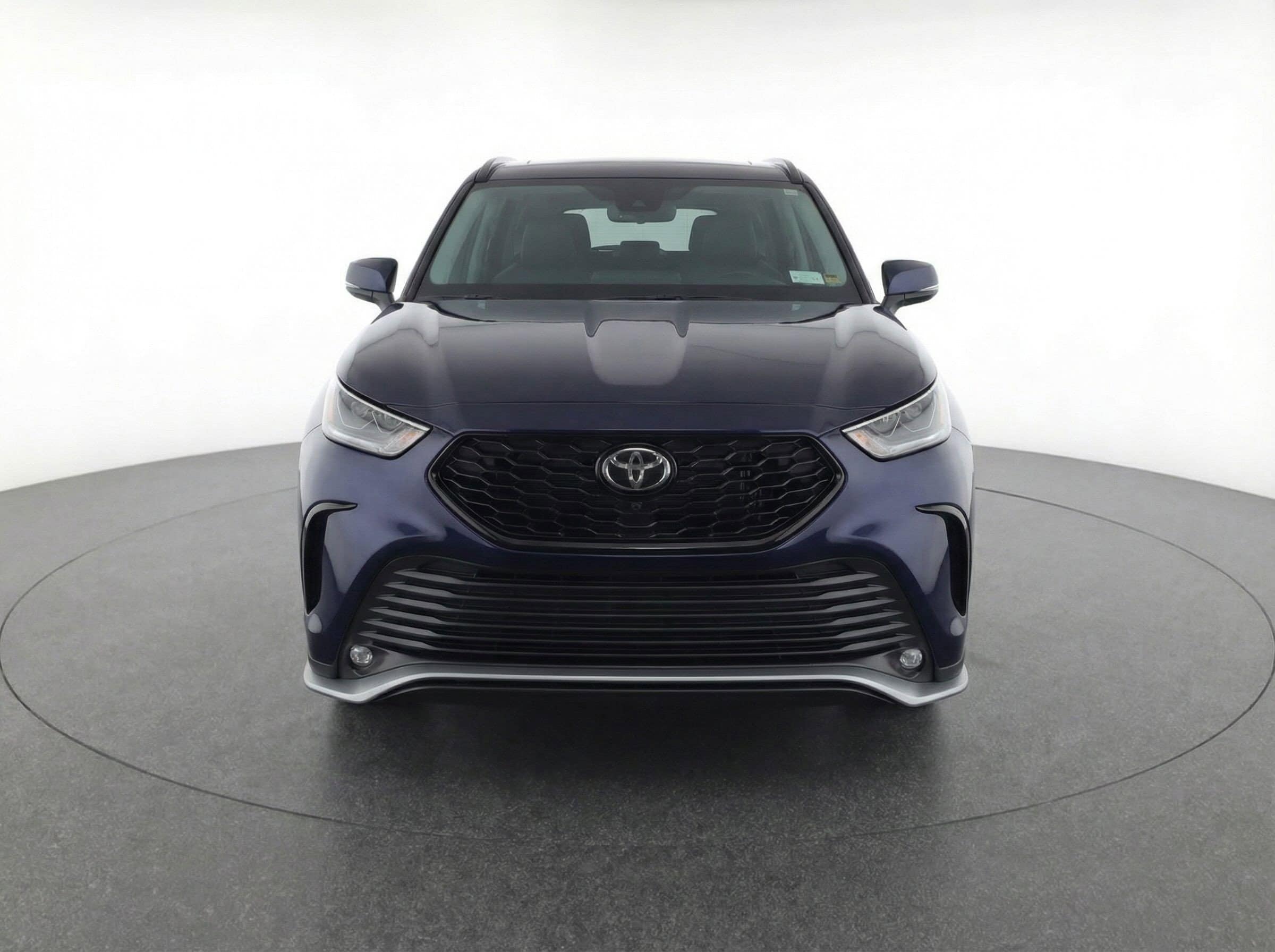 Thumbnail: 2024 Toyota Highlander - 2