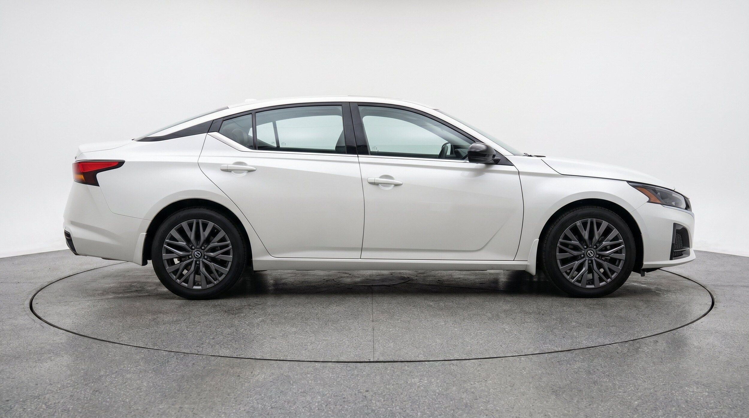 Thumbnail: 2025 Nissan Altima - 11