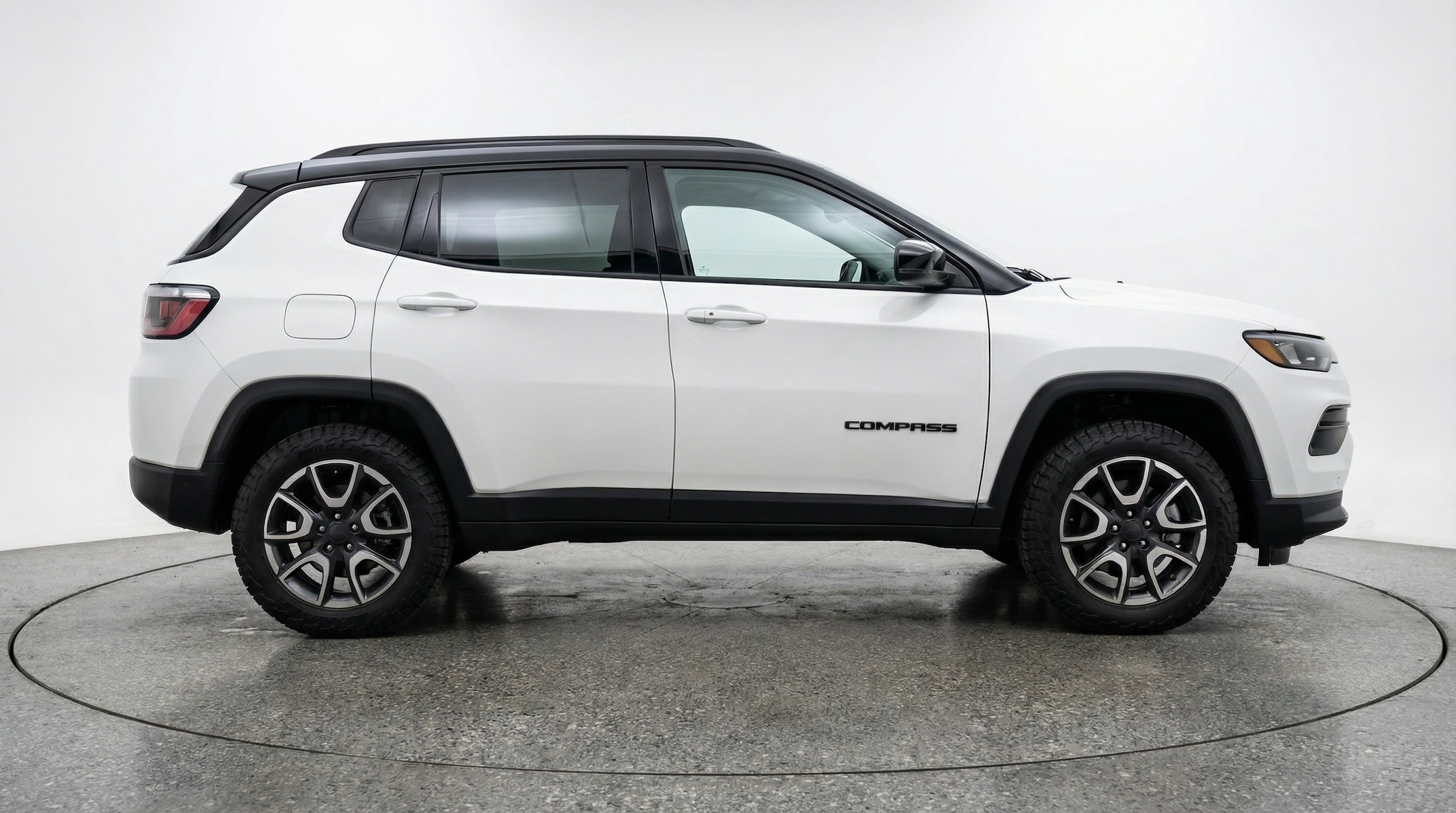 Thumbnail: 2025 Jeep Compass - 8