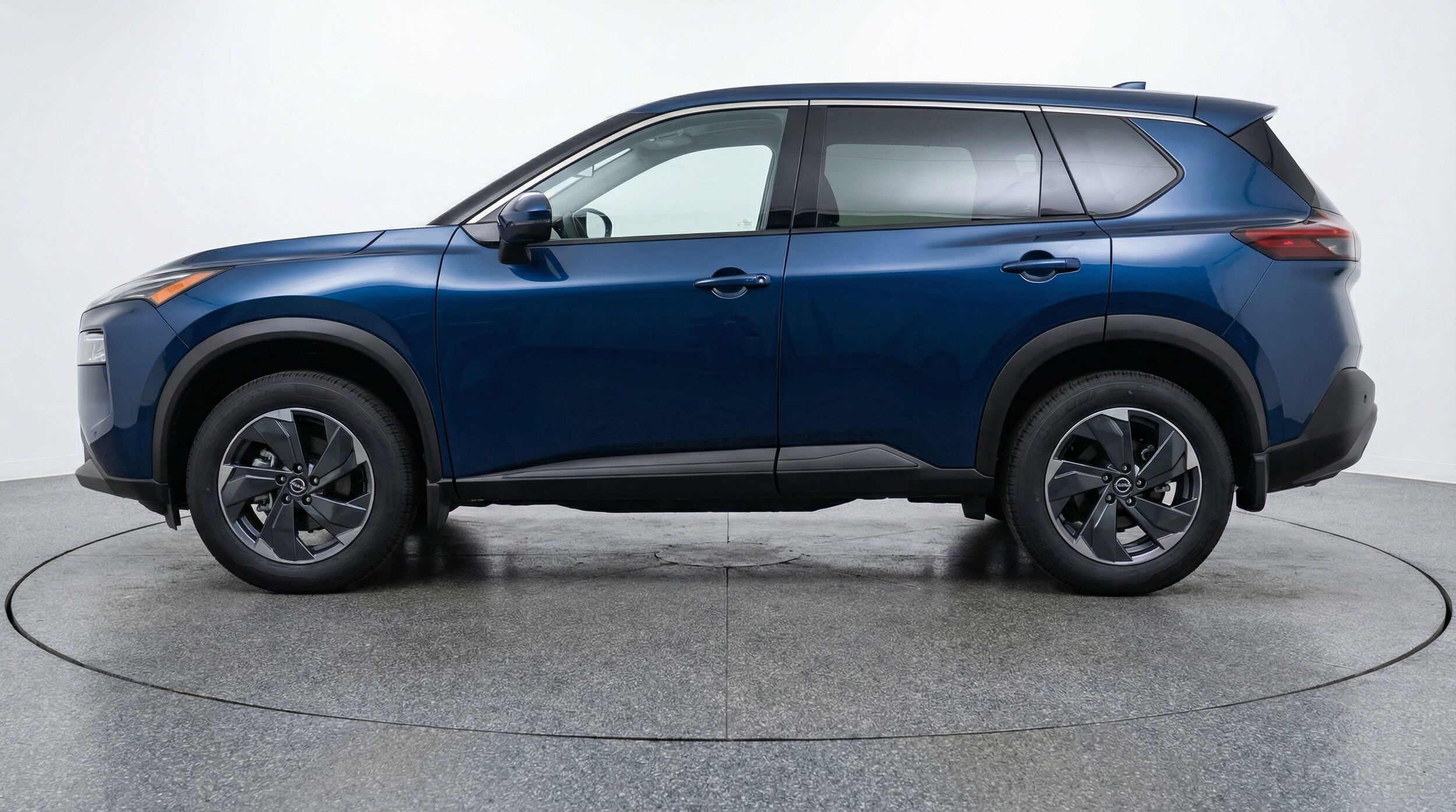 Thumbnail: 2025 Nissan Rogue - 4