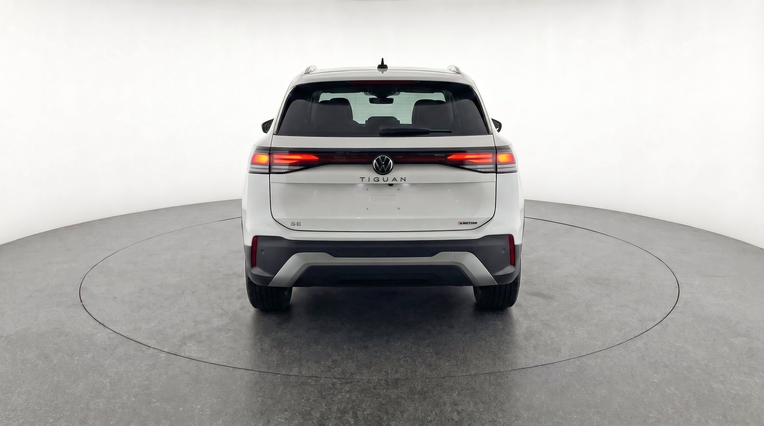 Thumbnail: 2026 Volkswagen Tiguan - 7
