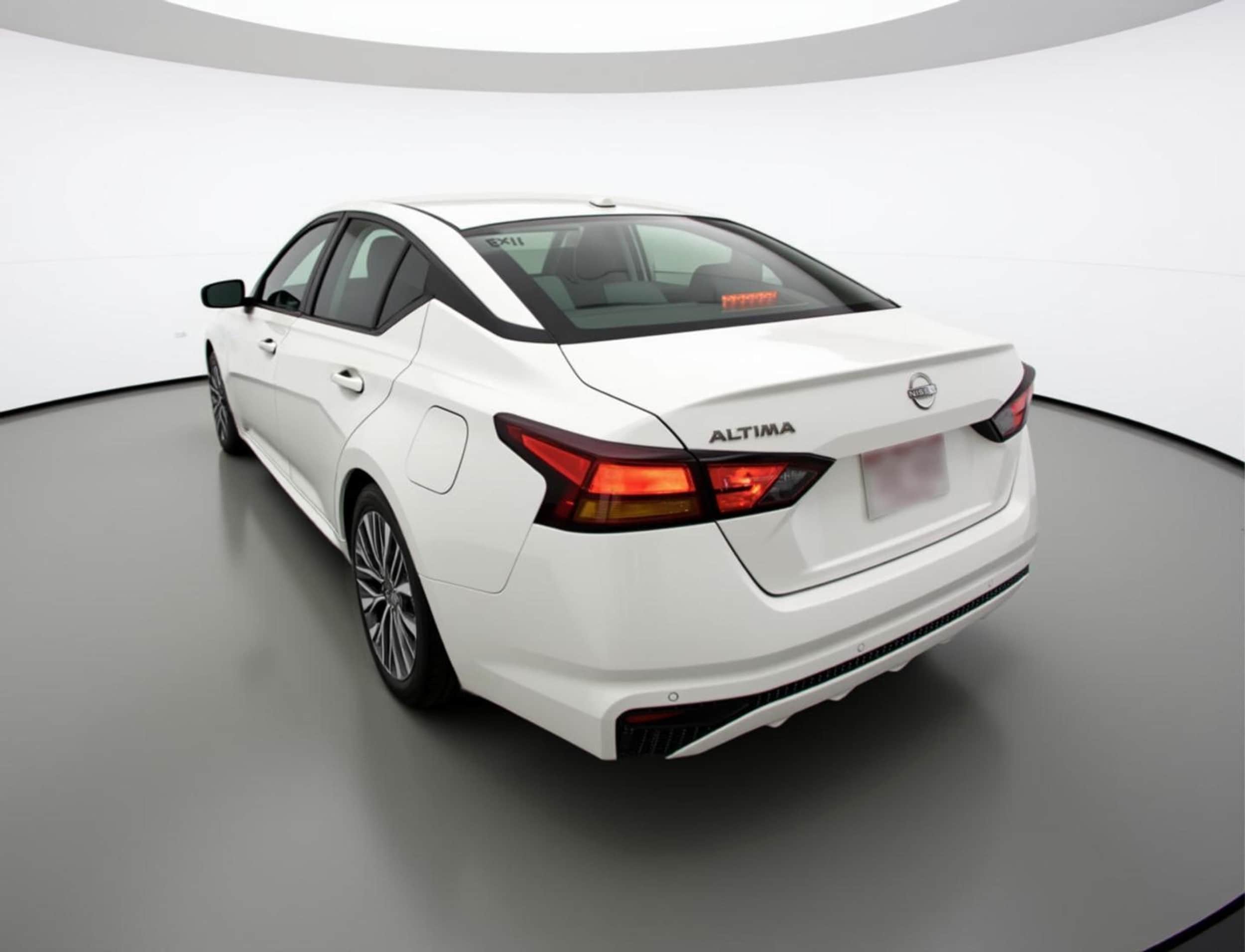 Thumbnail: 2025 Nissan Altima - 5