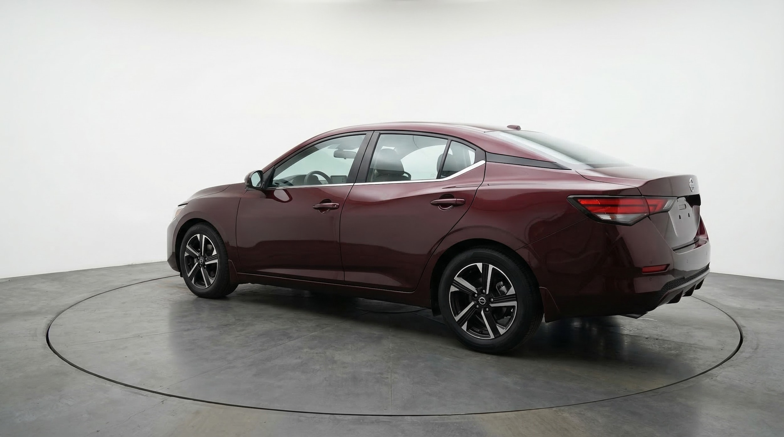 Thumbnail: 2025 Nissan Sentra - 5