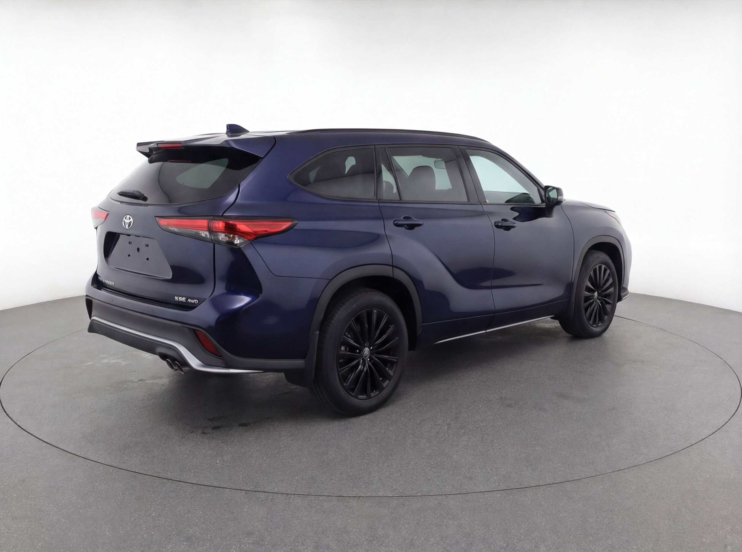 Thumbnail: 2024 Toyota Highlander - 9