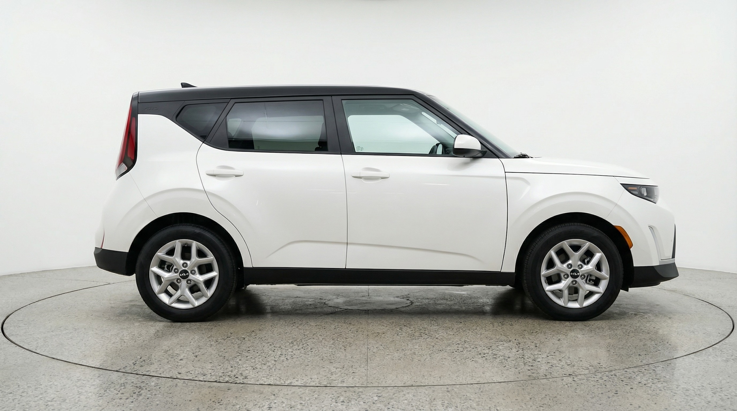 Thumbnail: 2025 Kia Soul - 8