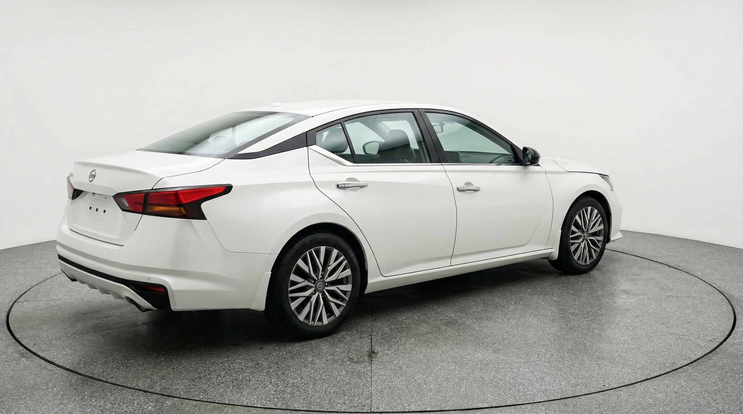 Thumbnail: 2025 Nissan Altima - 7