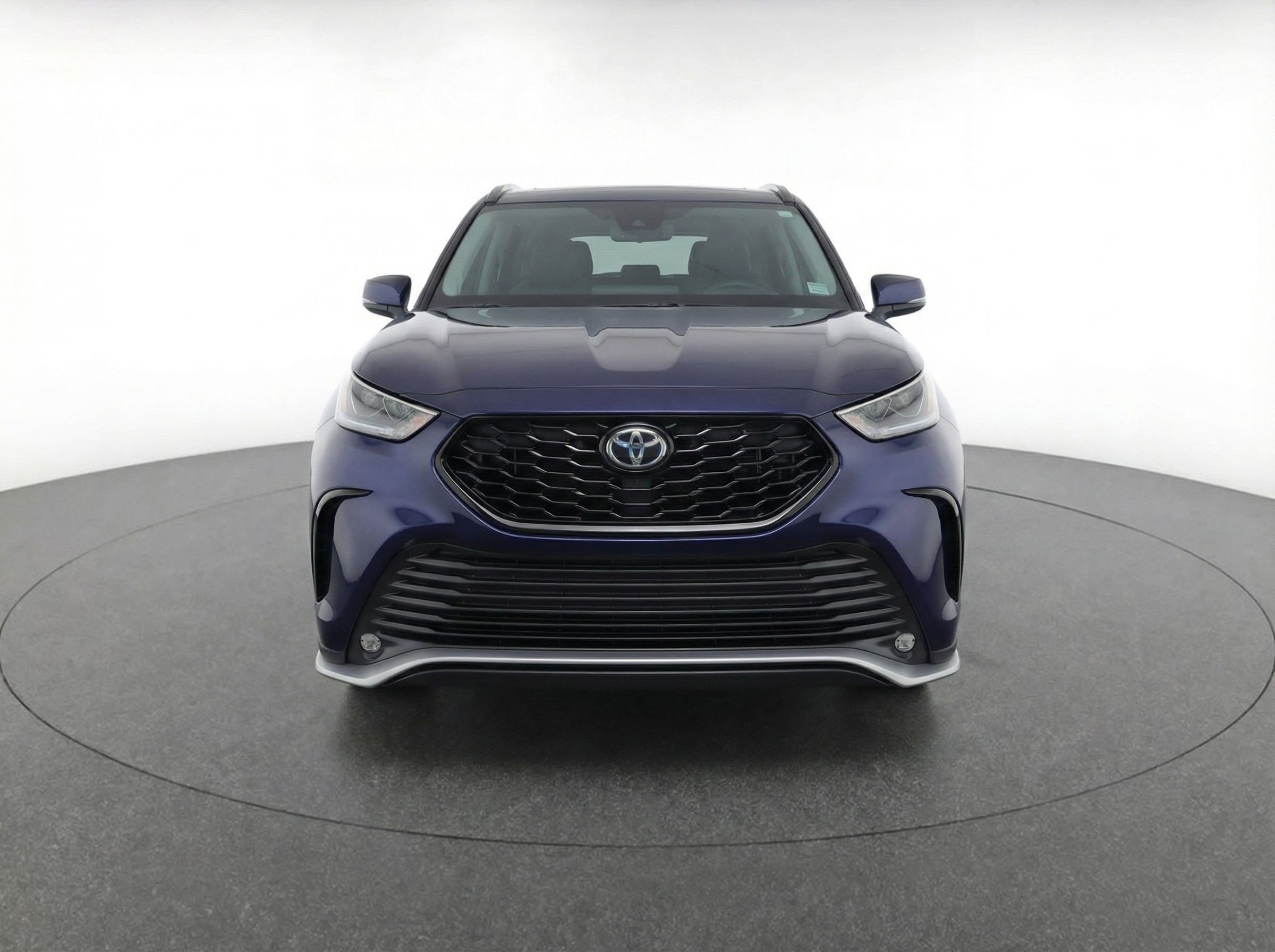 Thumbnail: 2024 Toyota Highlander - 2