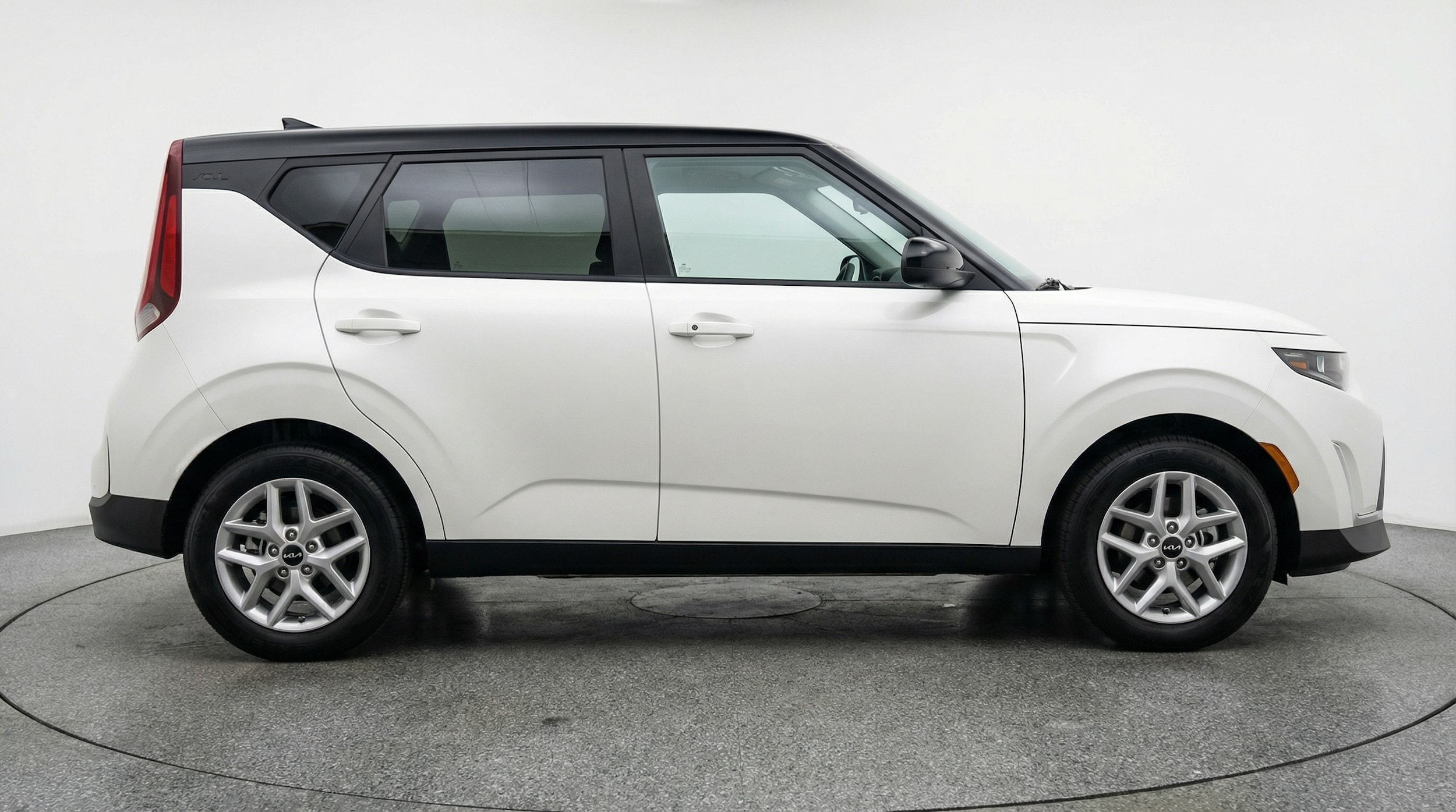 Thumbnail: 2025 Kia Soul - 8