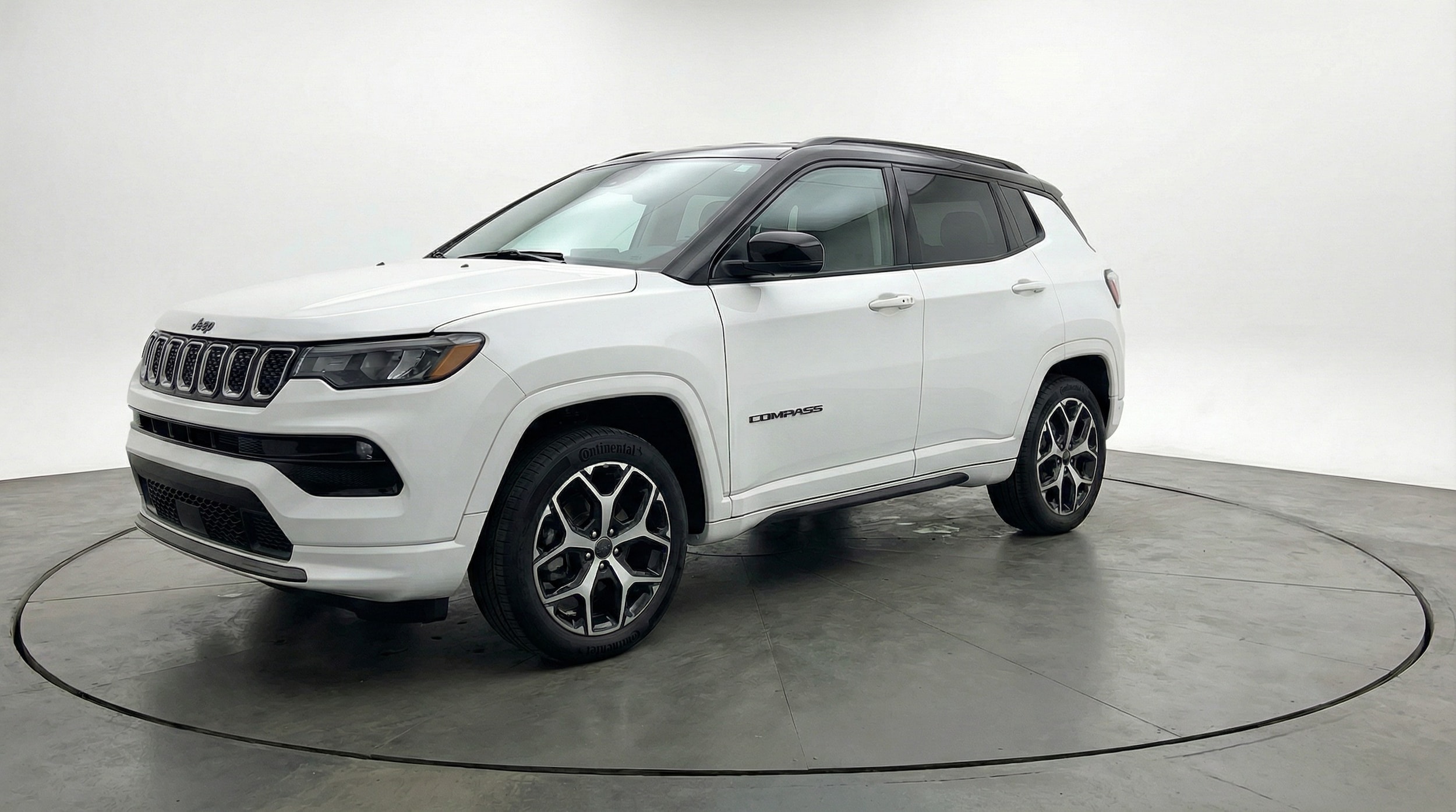 Thumbnail: 2025 Jeep Compass - 3