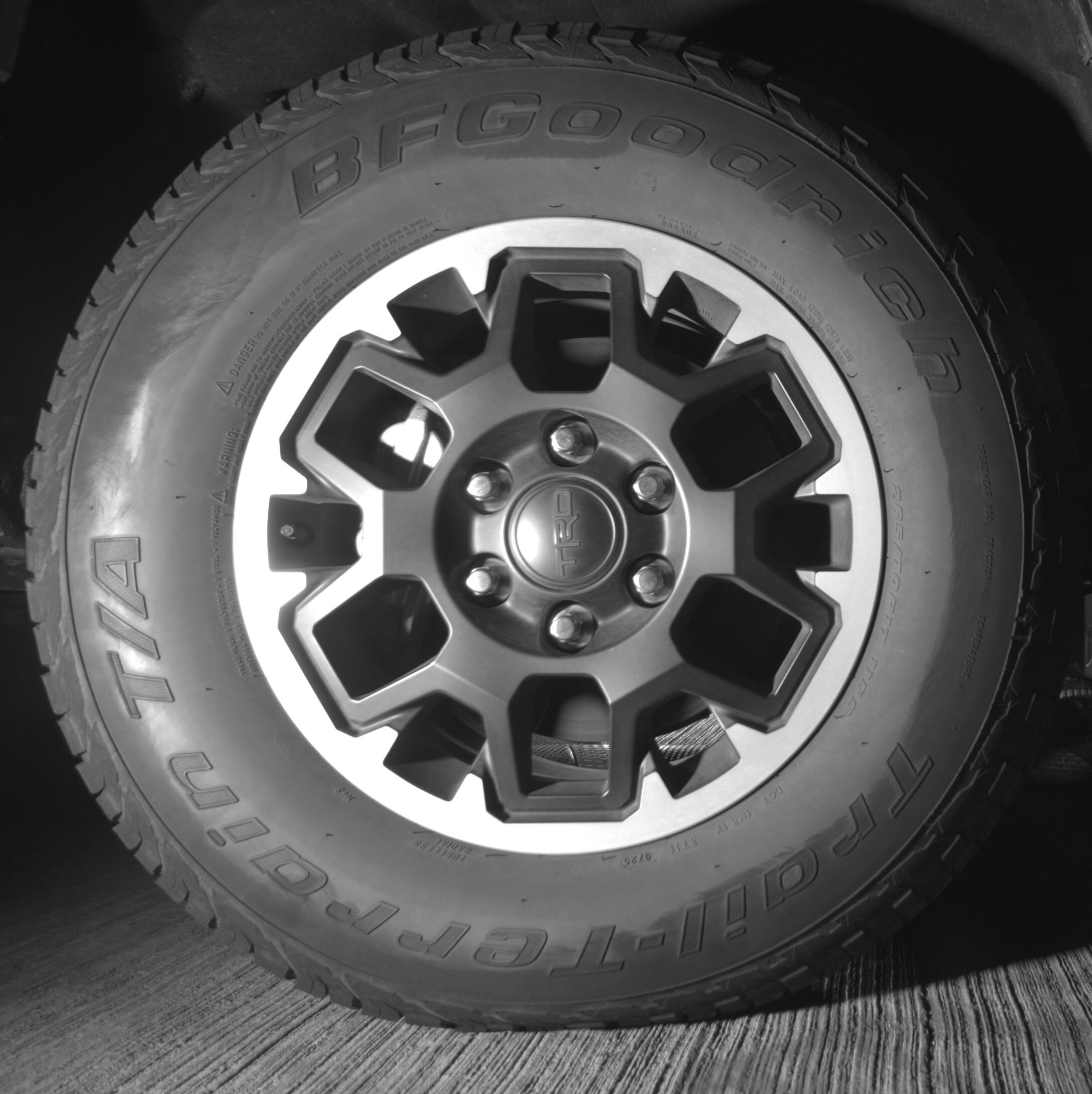 Thumbnail: 2025 Toyota Tacoma - 10