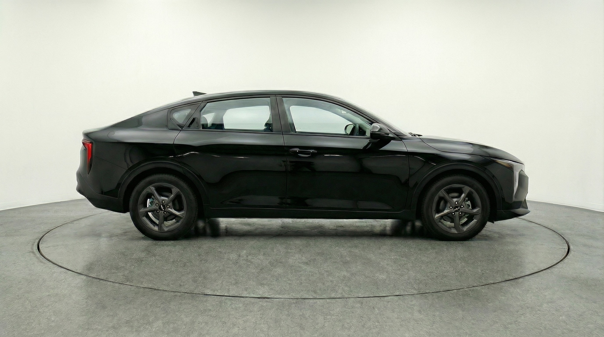 Thumbnail: 2025 Kia K4 - 8