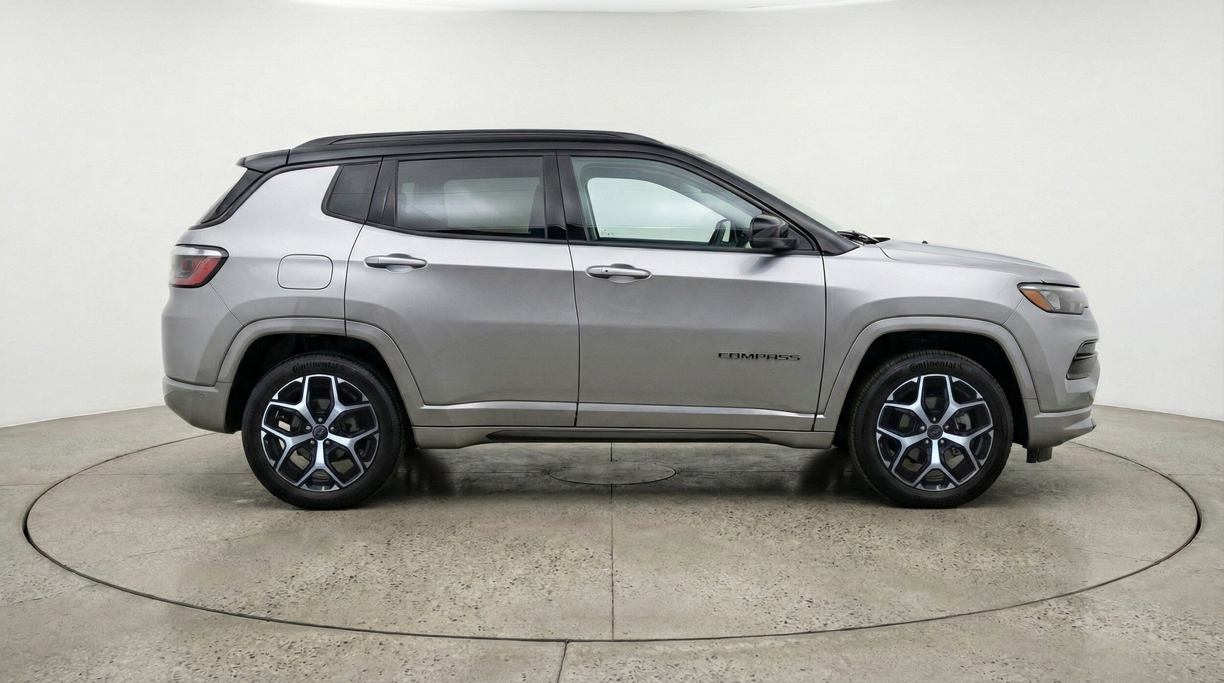 Thumbnail: 2025 Jeep Compass - 11