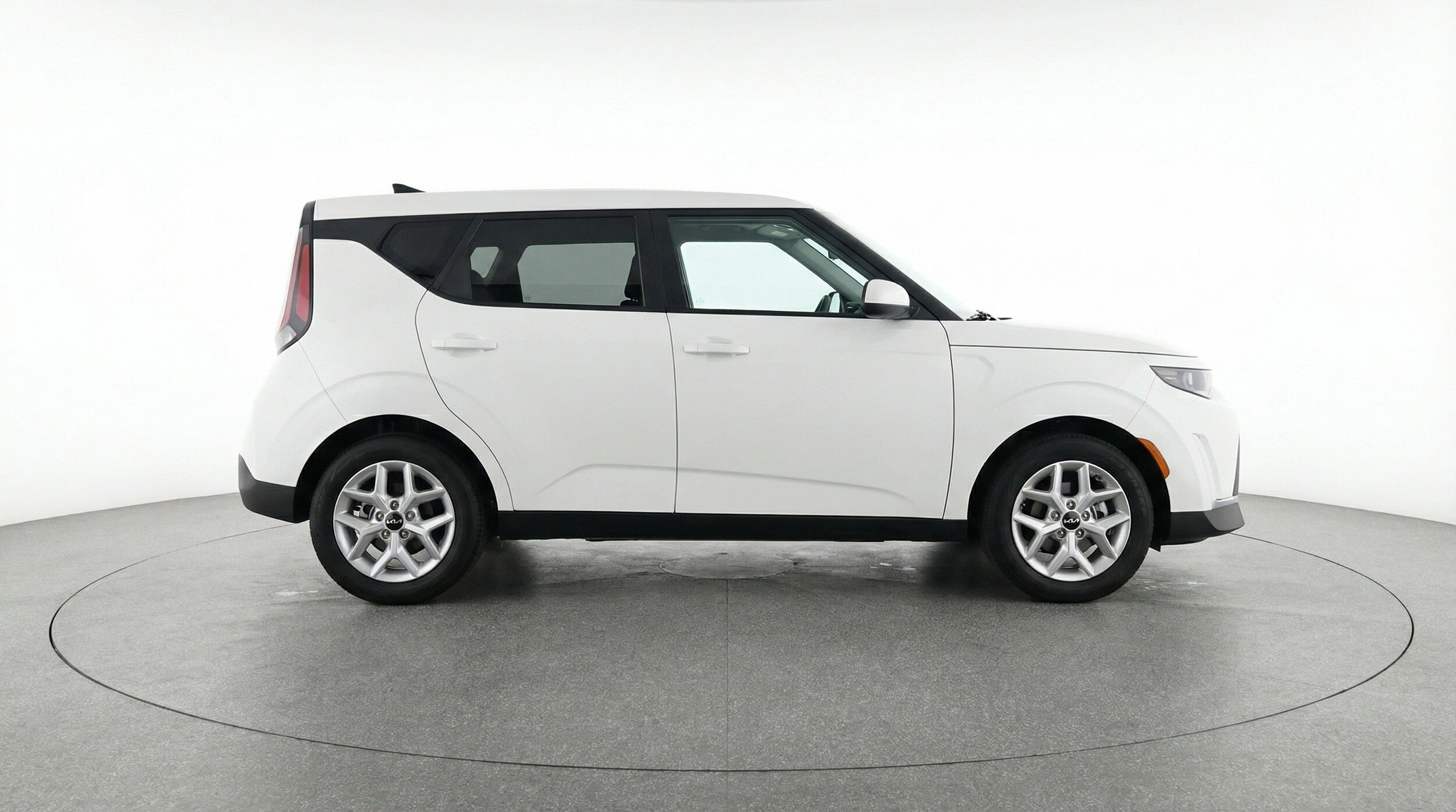 Thumbnail: 2025 Kia Soul - 11