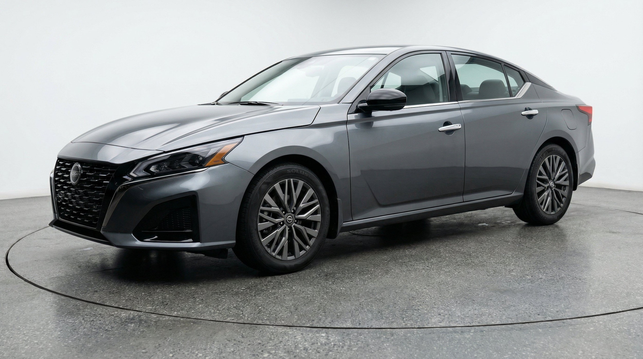 Thumbnail: 2025 Nissan Altima - 3