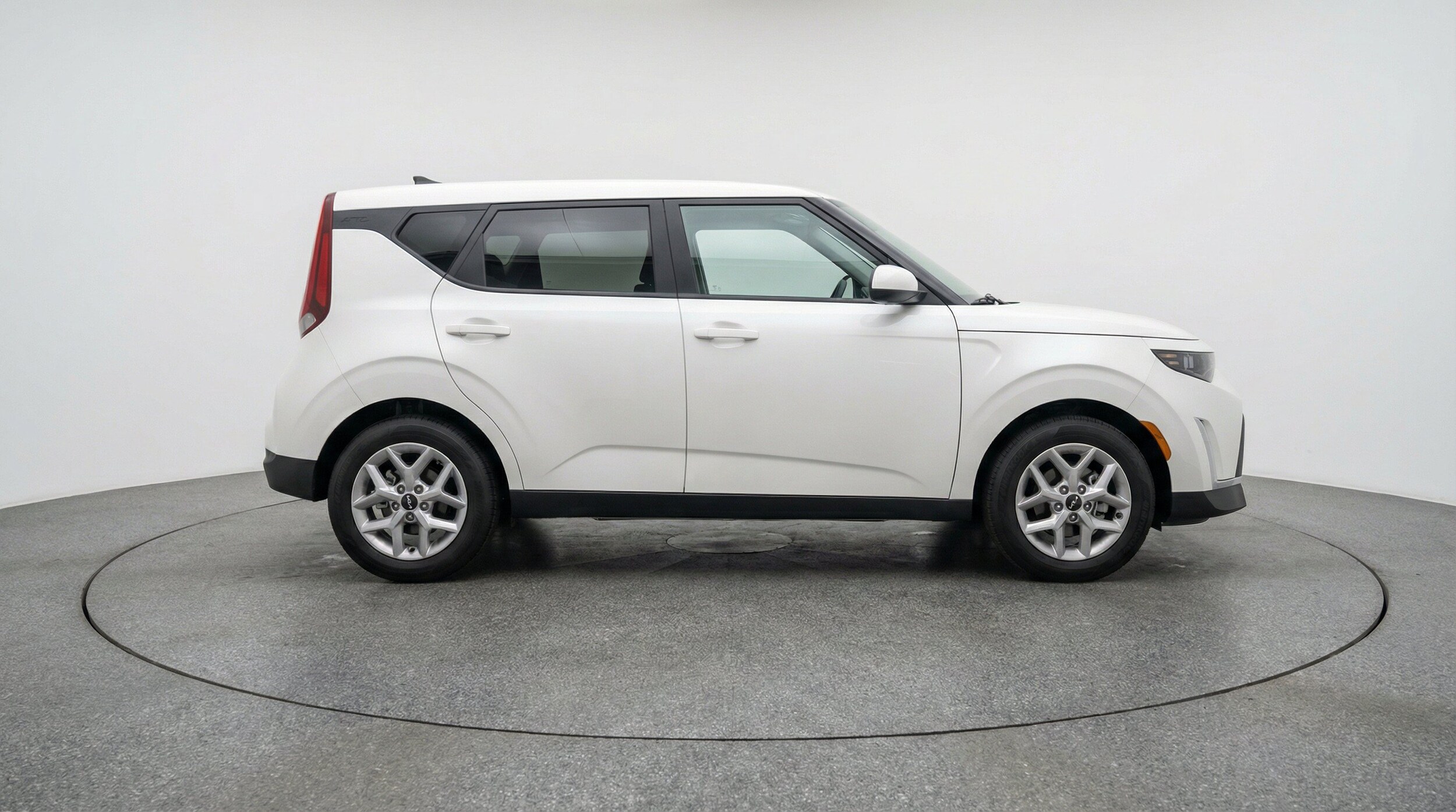 Thumbnail: 2025 Kia Soul - 11
