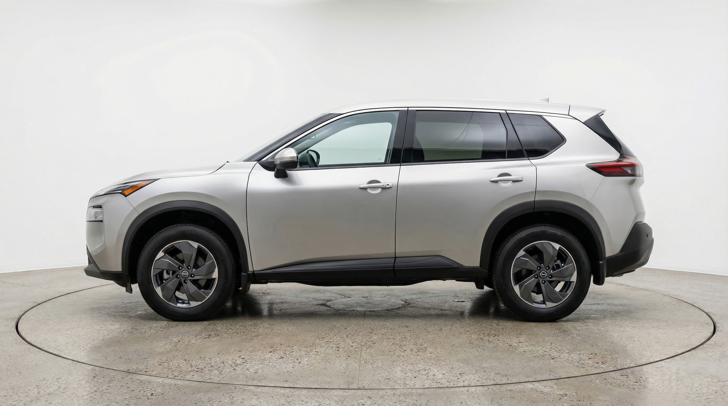 Thumbnail: 2025 Nissan Rogue - 4