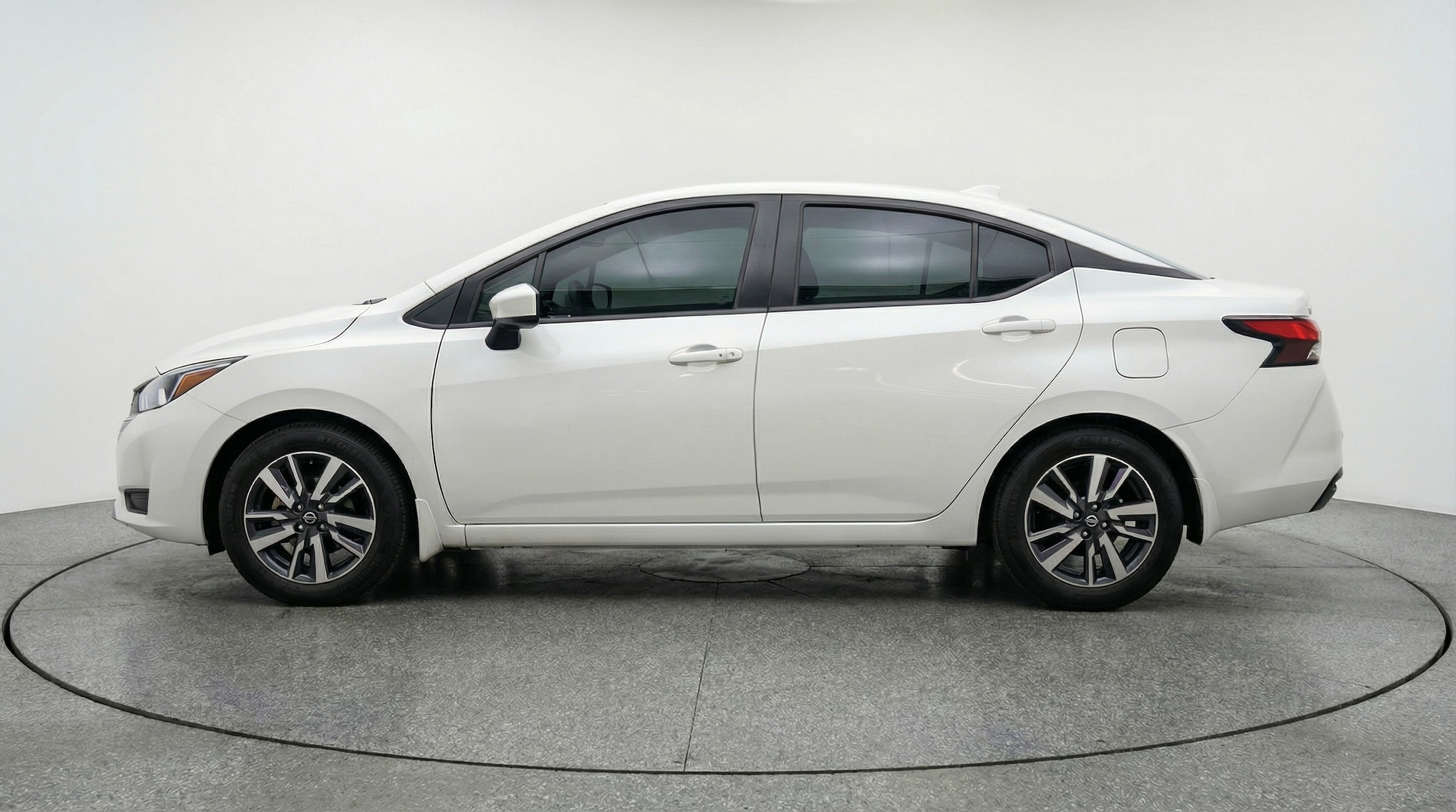 Thumbnail: 2025 Nissan Versa - 4