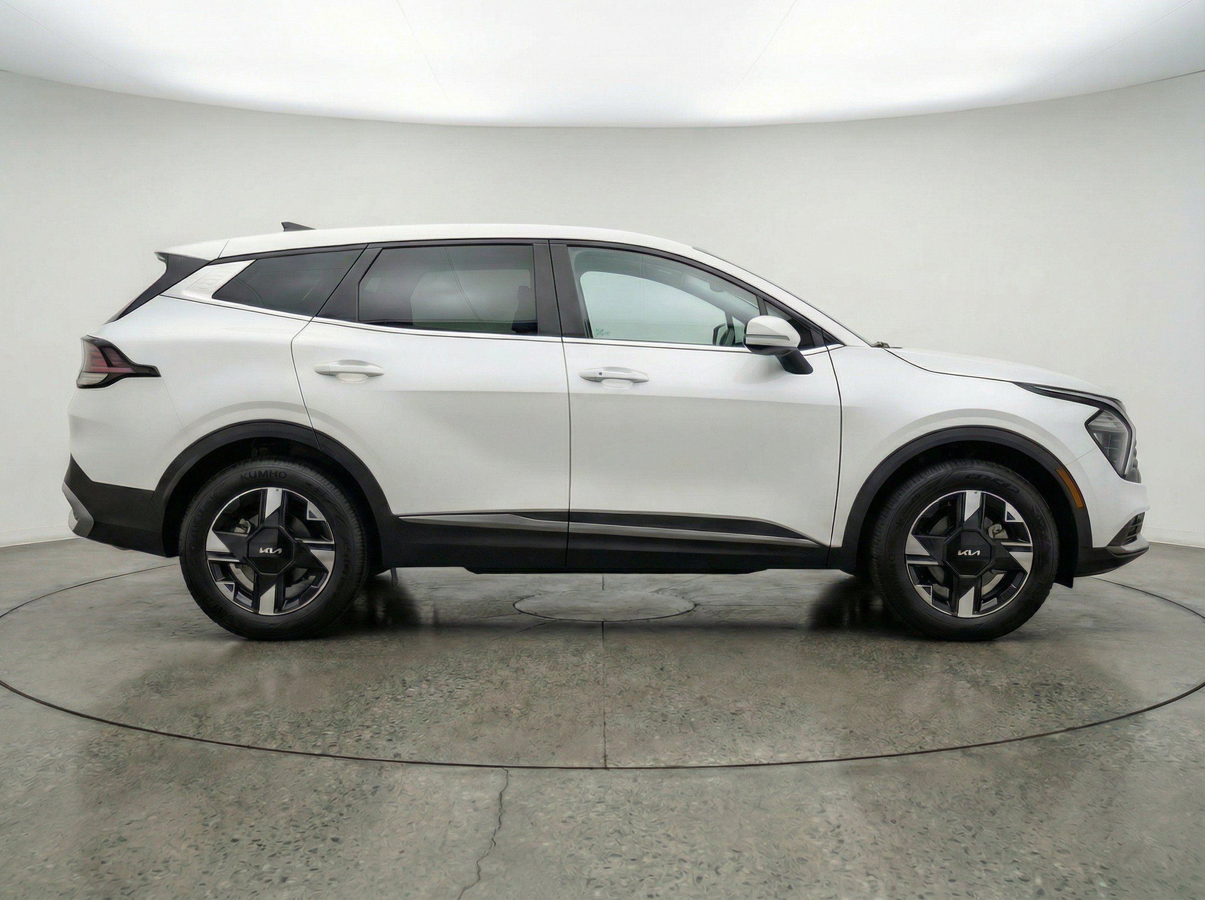 Thumbnail: 2026 Kia Sportage - 11