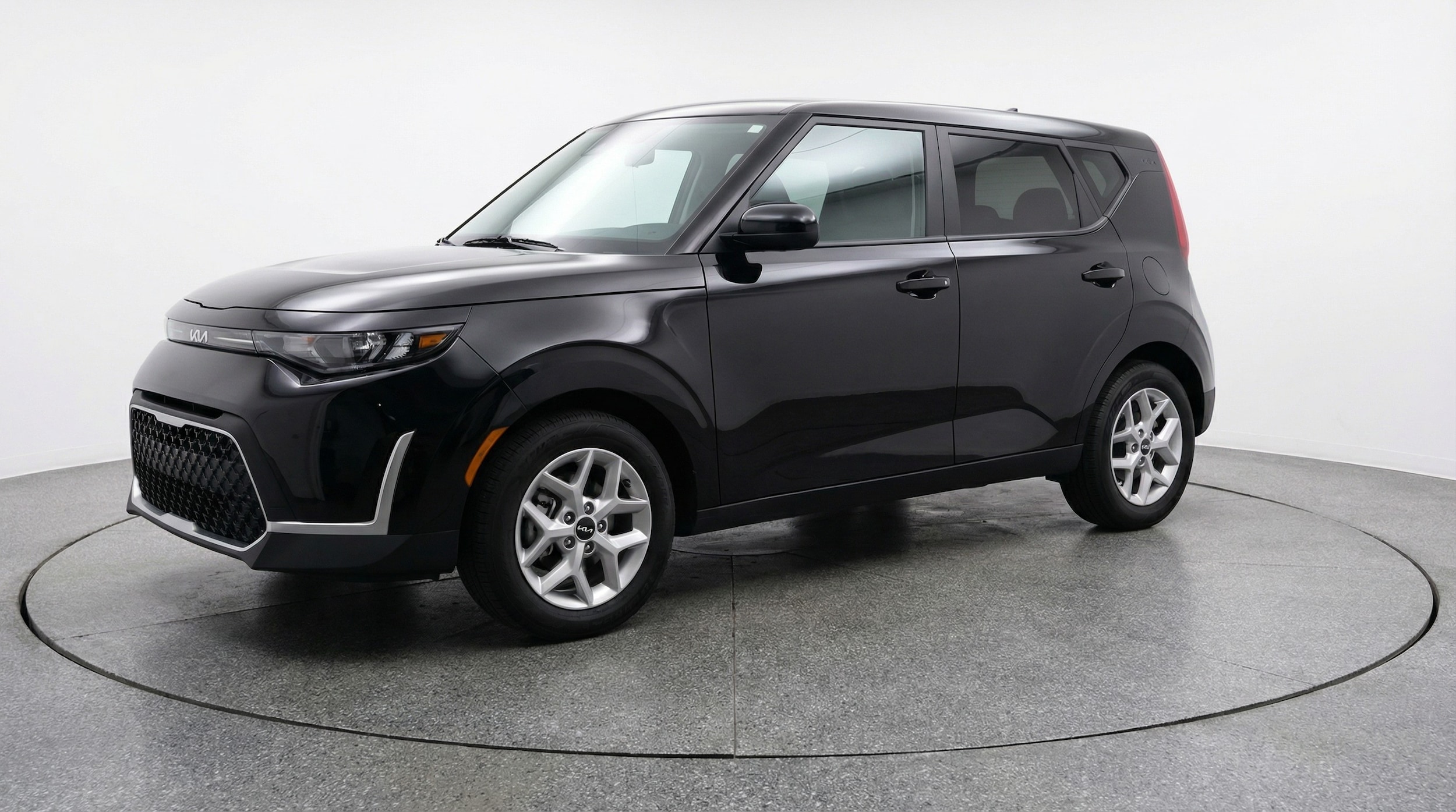 Thumbnail: 2025 Kia Soul - 3