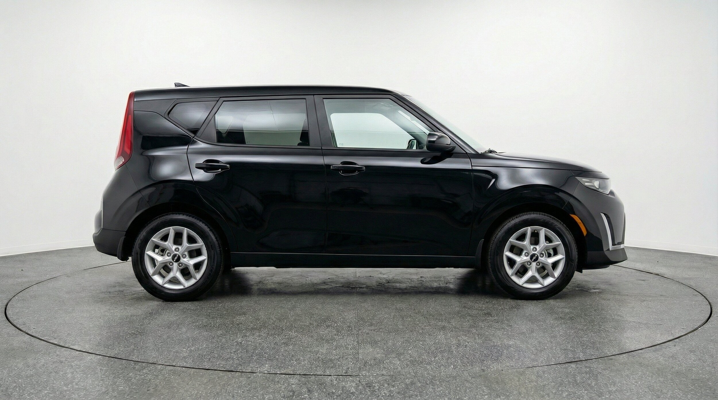 Thumbnail: 2025 Kia Soul - 11