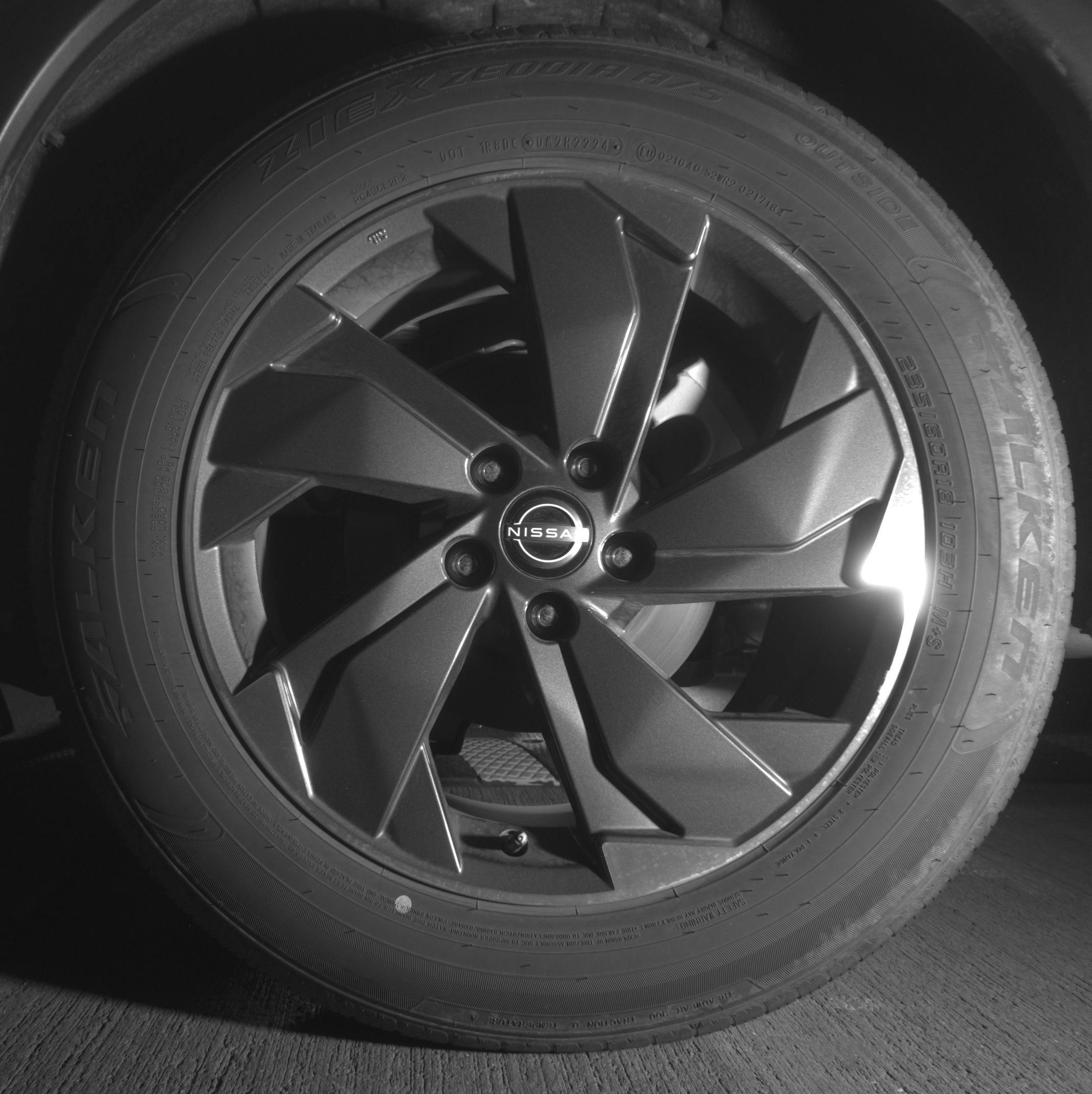 Thumbnail: 2025 Nissan Rogue - 14