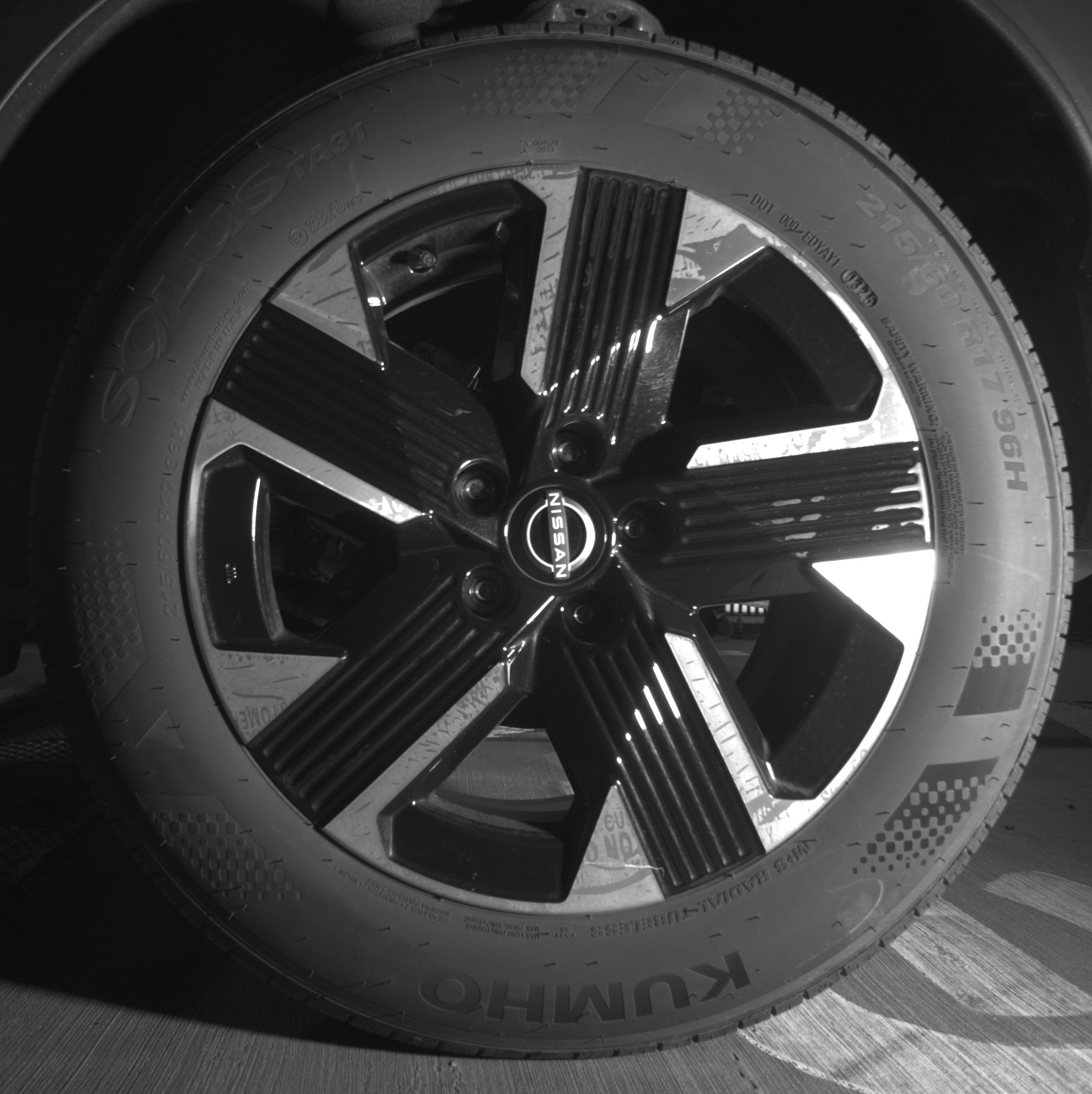 Thumbnail: 2025 Nissan Kicks - 14