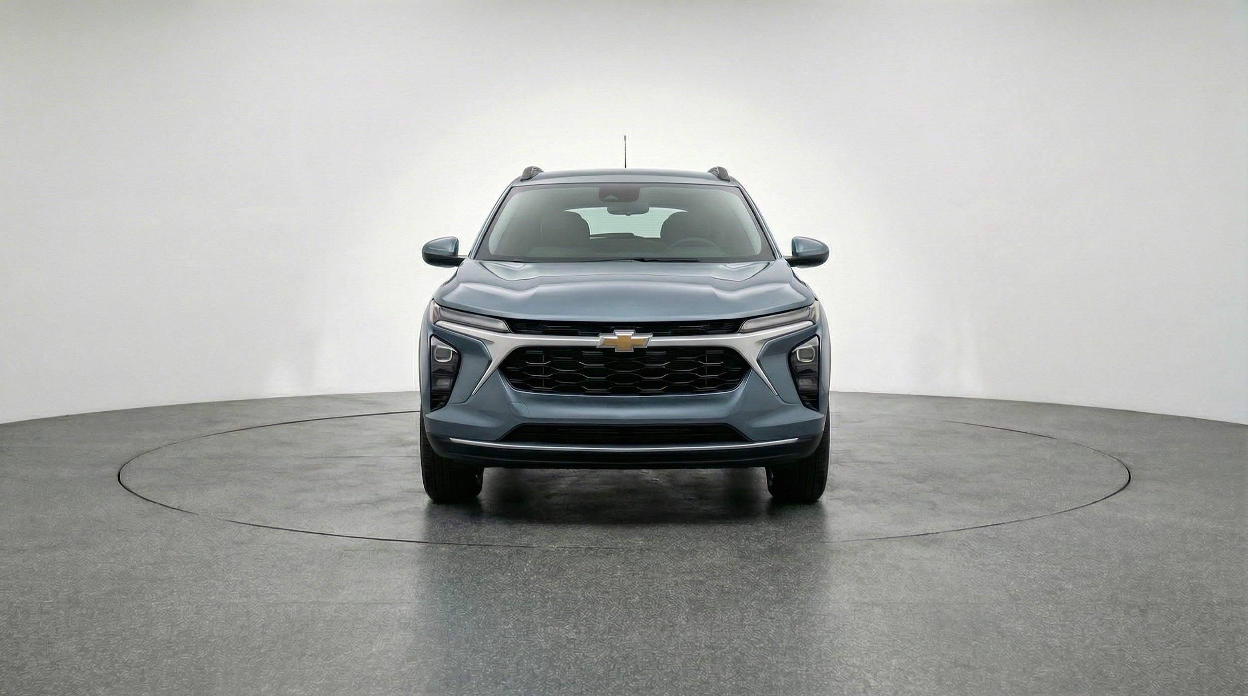 Thumbnail: 2025 Chevrolet Trax - 2