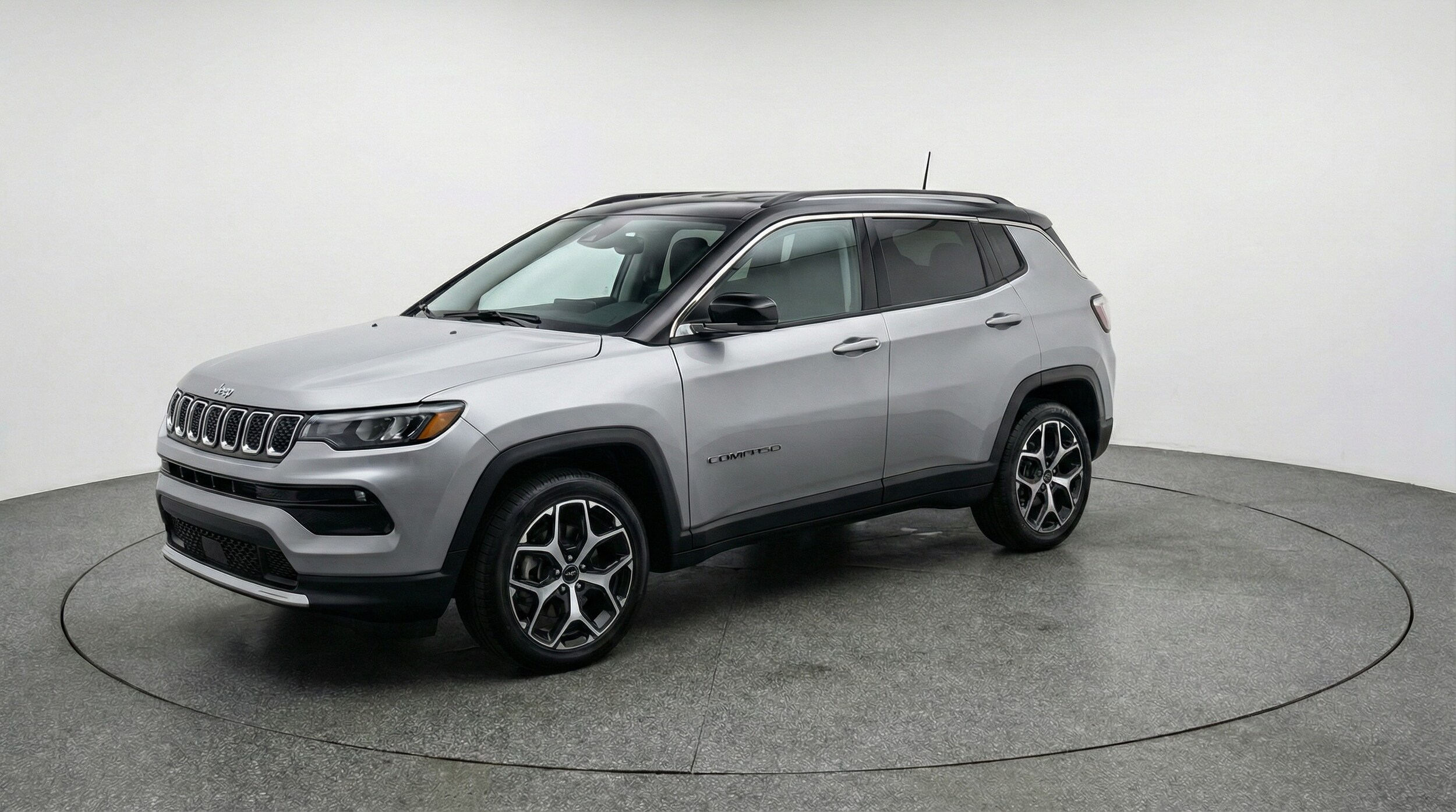 Thumbnail: 2025 Jeep Compass - 3
