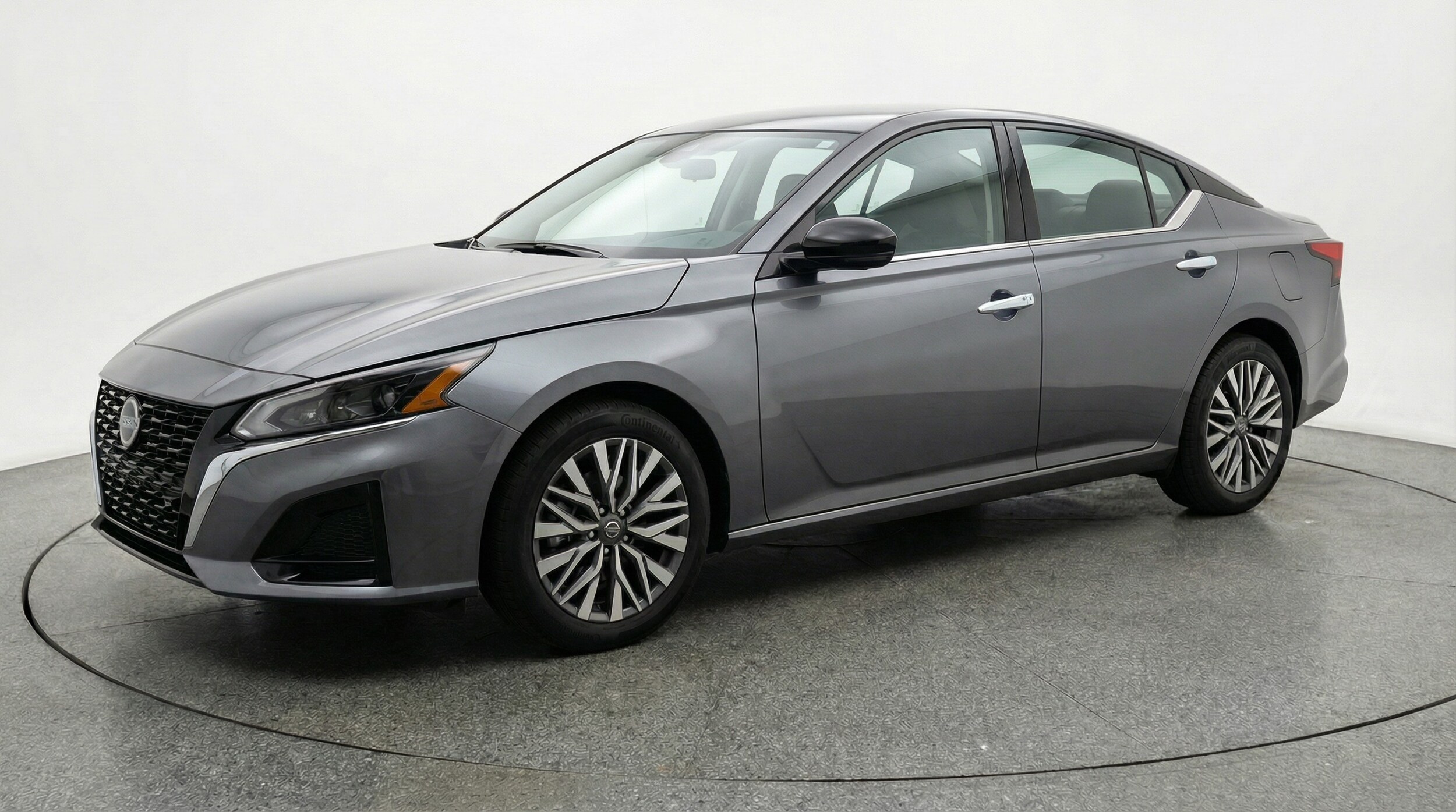 Thumbnail: 2025 Nissan Altima - 3