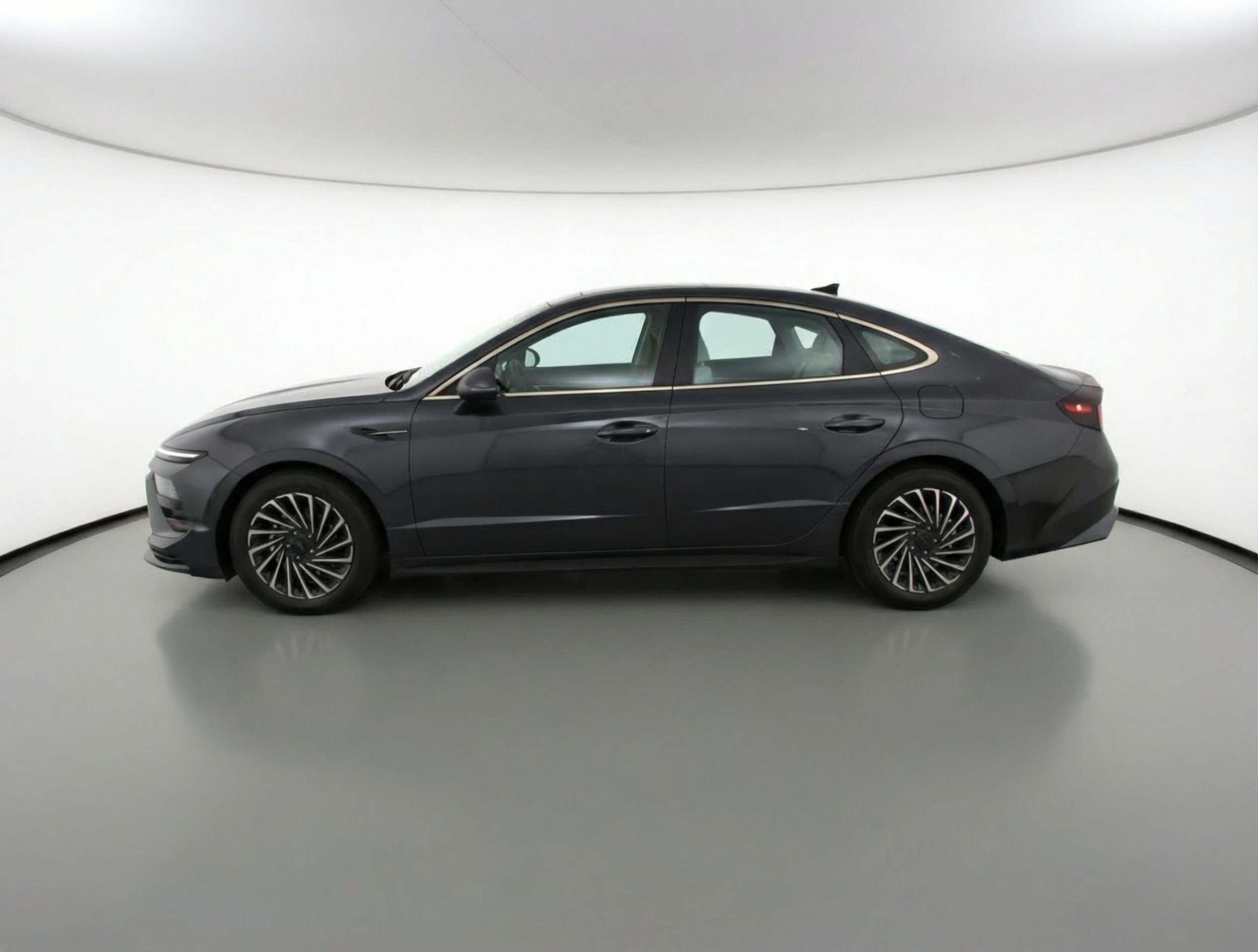 Thumbnail: 2025 Hyundai Sonata - 4