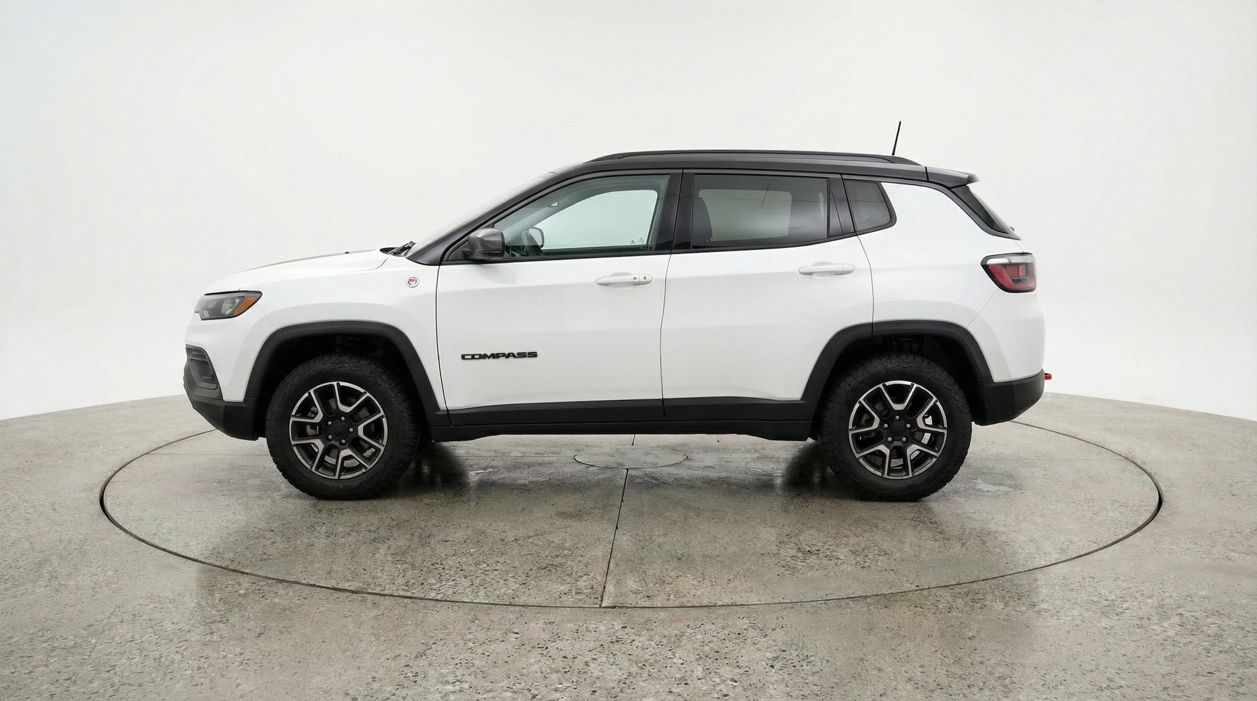 Thumbnail: 2025 Jeep Compass - 4