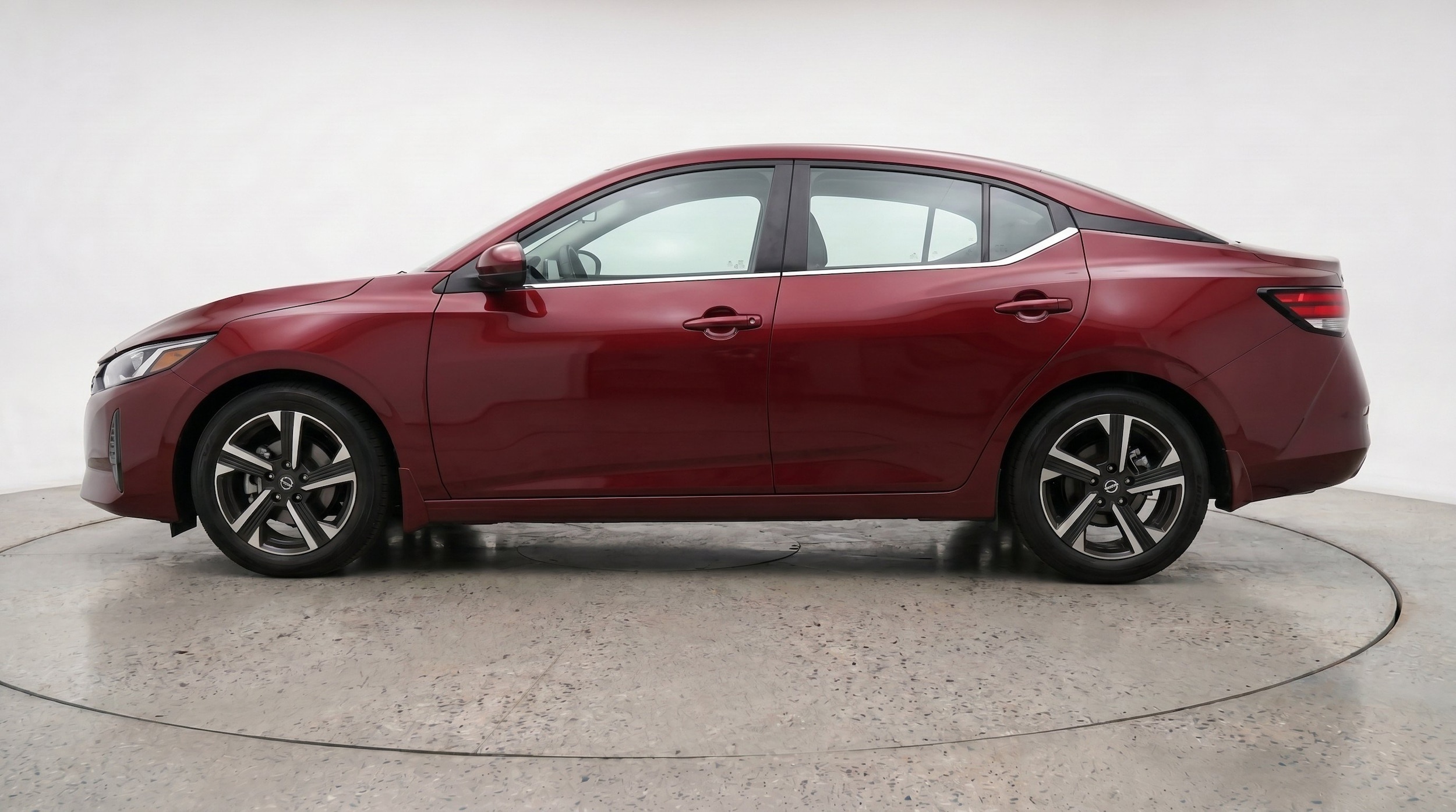 Thumbnail: 2025 Nissan Sentra - 5