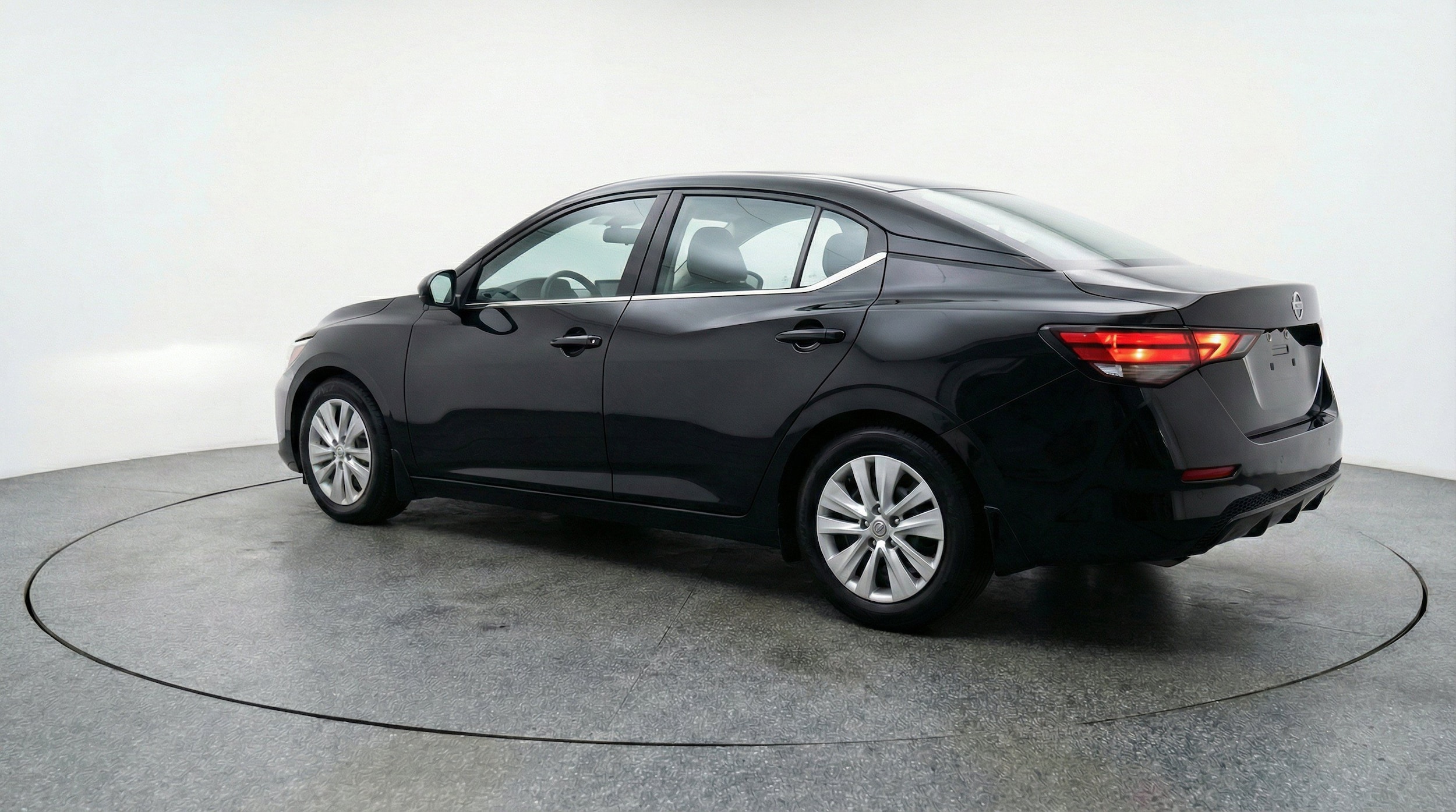 Thumbnail: 2025 Nissan Sentra - 6