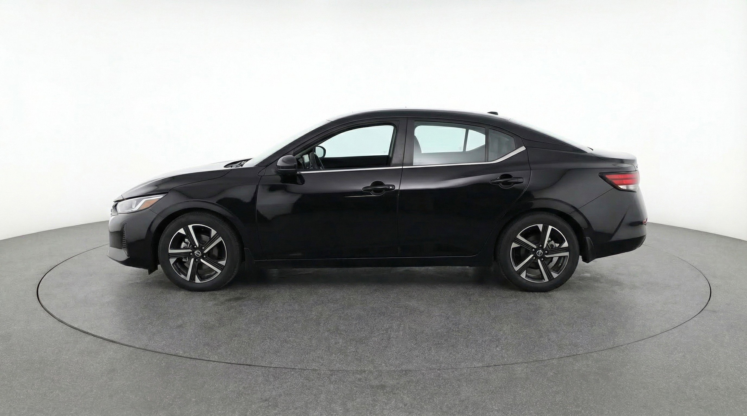 Thumbnail: 2025 Nissan Sentra - 5