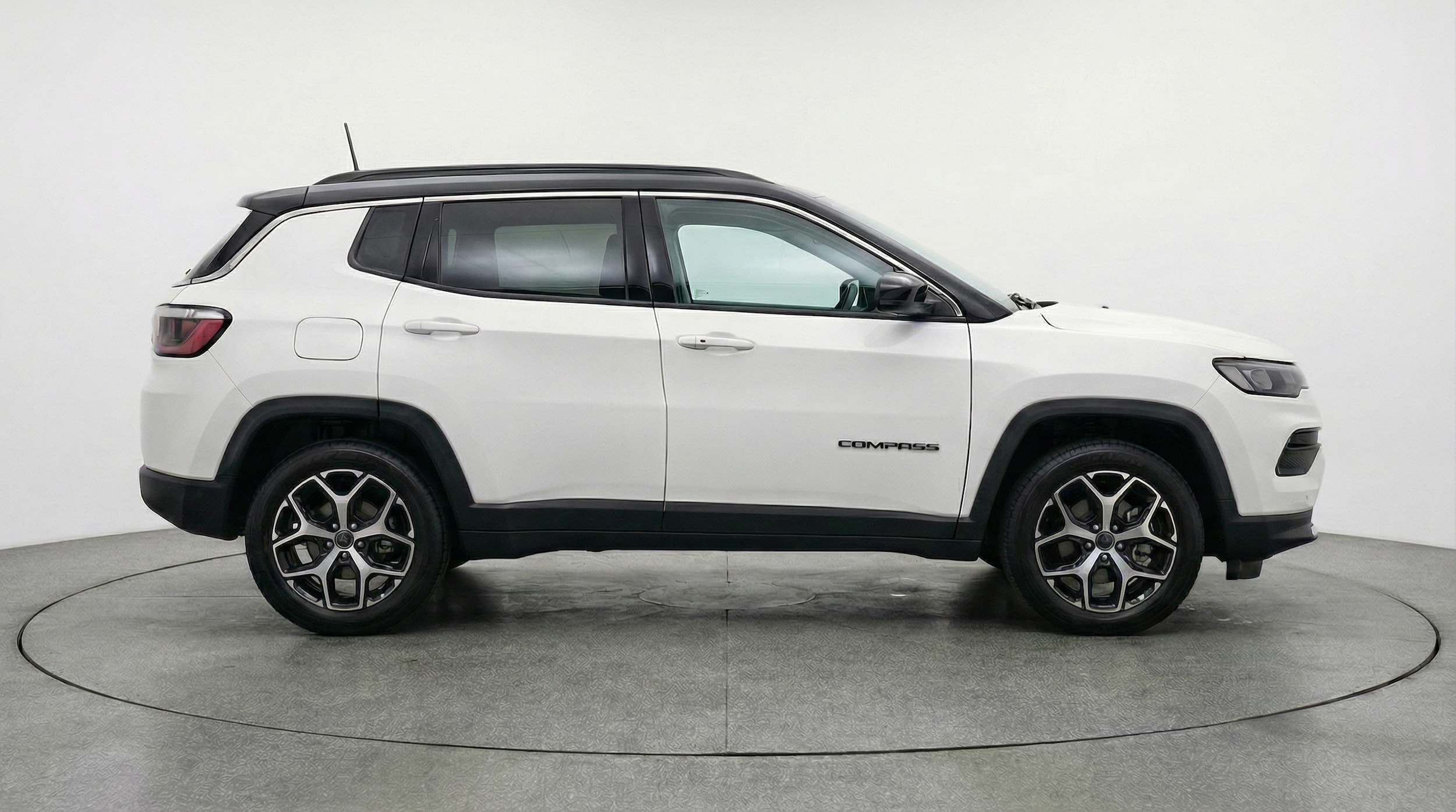 Thumbnail: 2025 Jeep Compass - 8