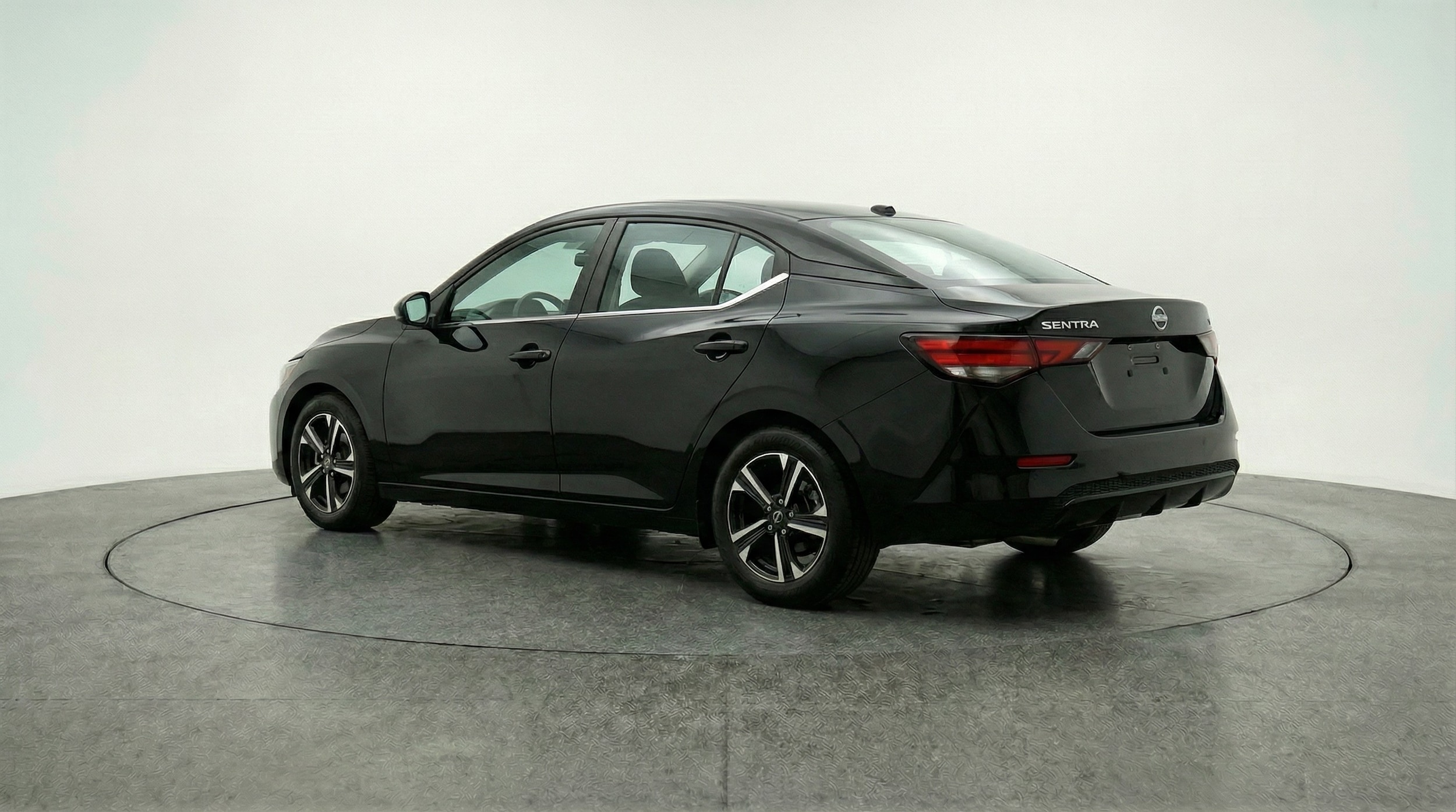 Thumbnail: 2025 Nissan Sentra - 5