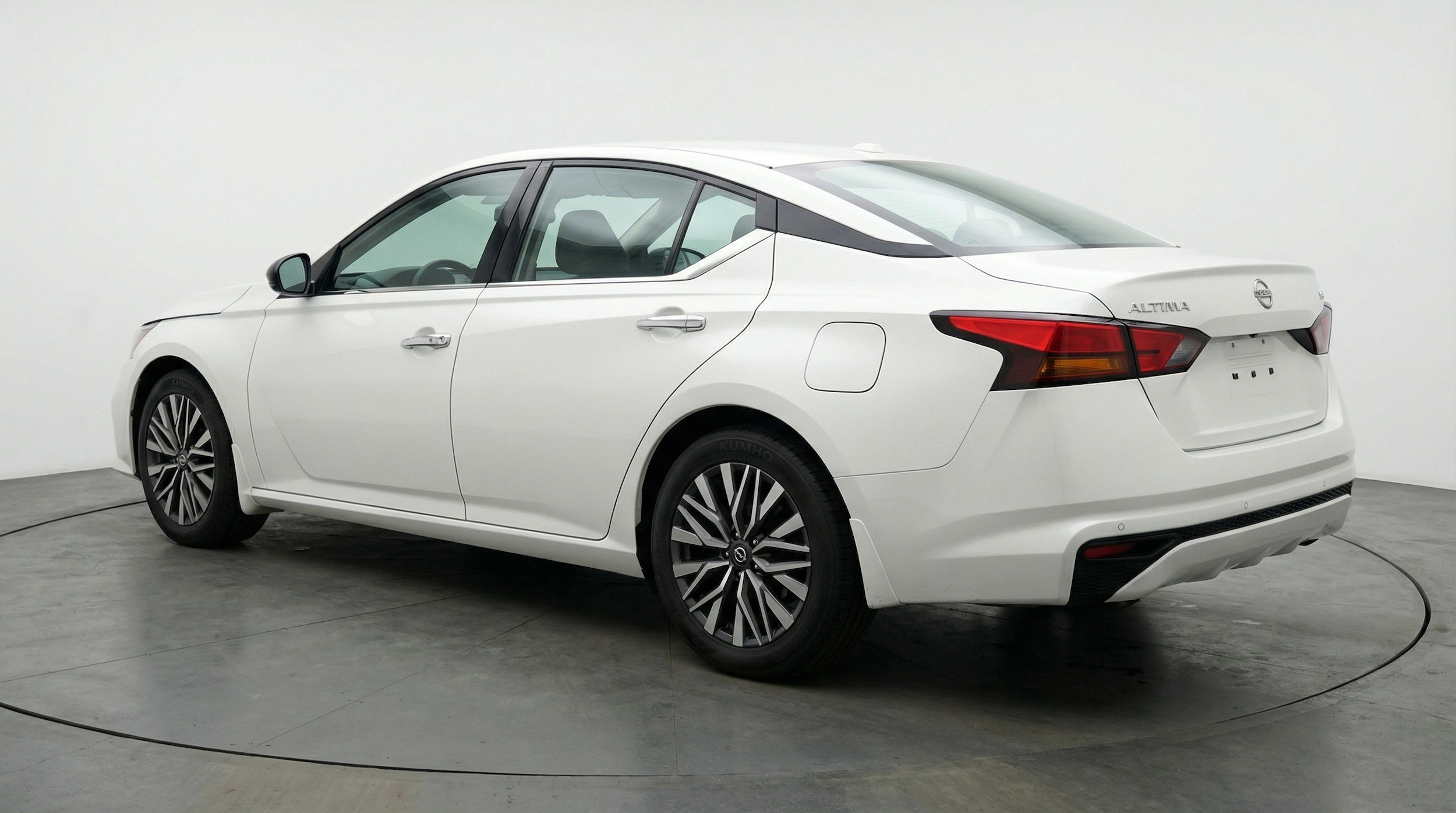 Thumbnail: 2025 Nissan Altima - 6