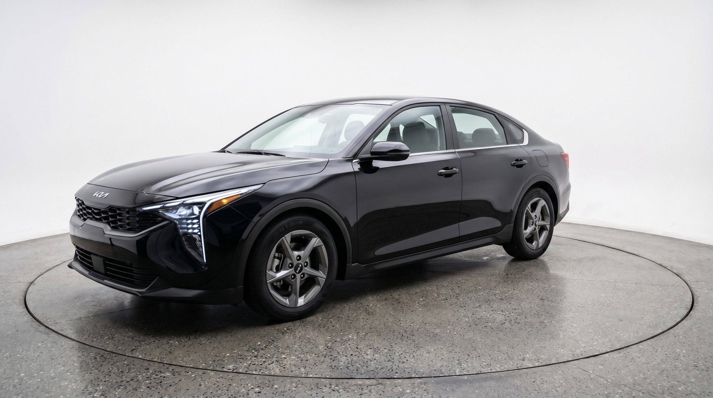 Thumbnail: 2025 Kia K4 - 3