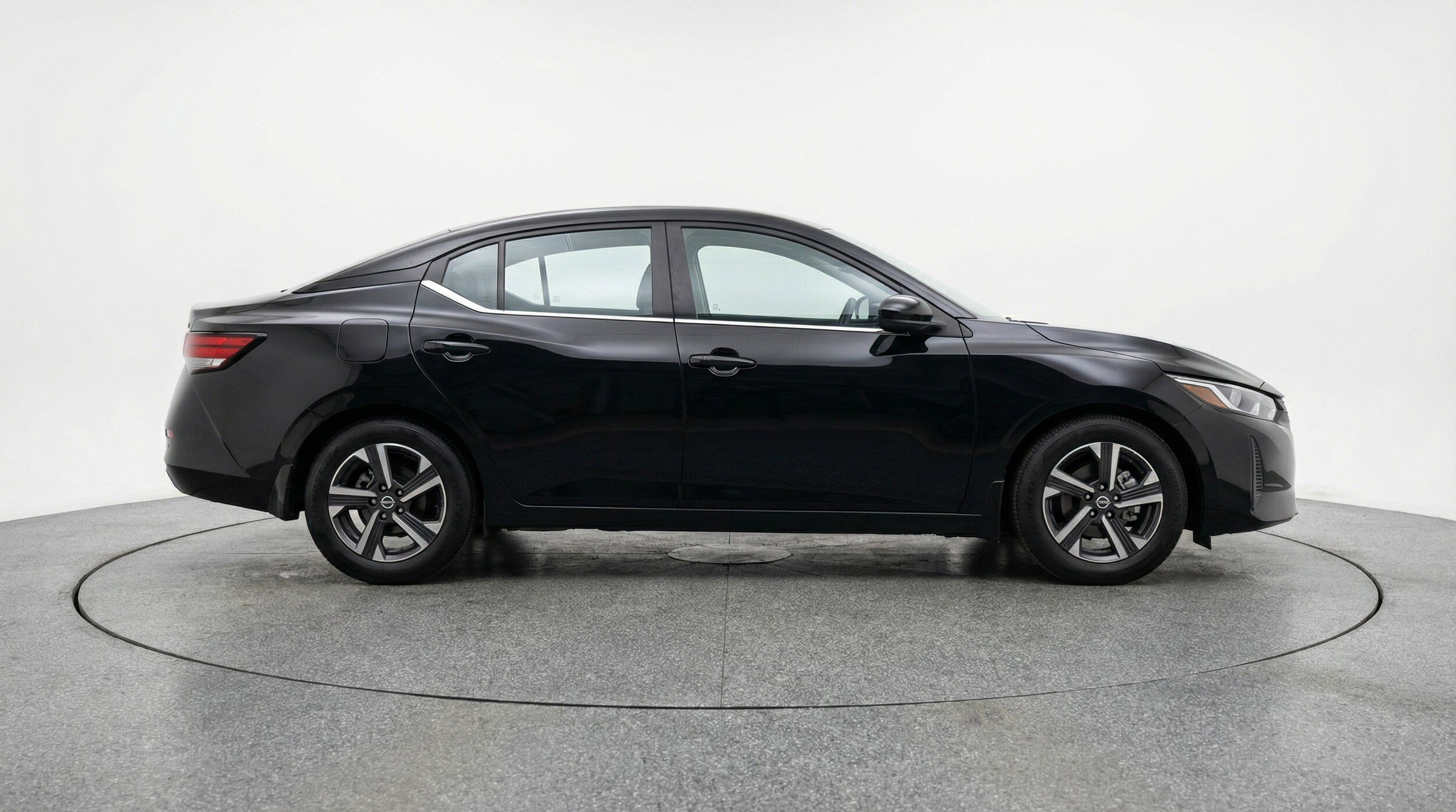Thumbnail: 2025 Nissan Sentra - 11