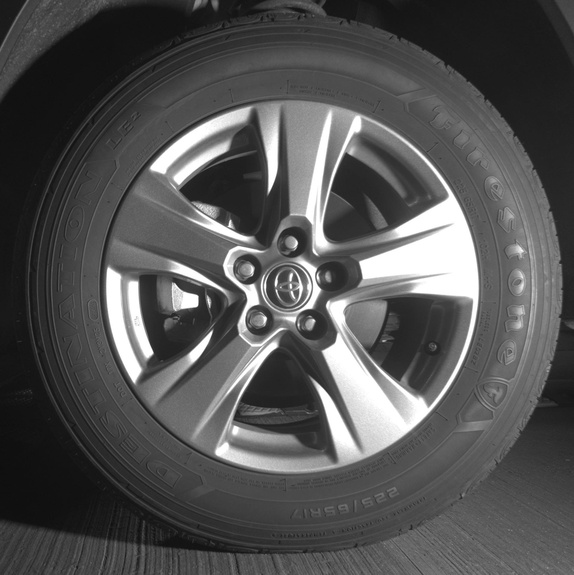 Thumbnail: 2025 Toyota RAV4 - 9