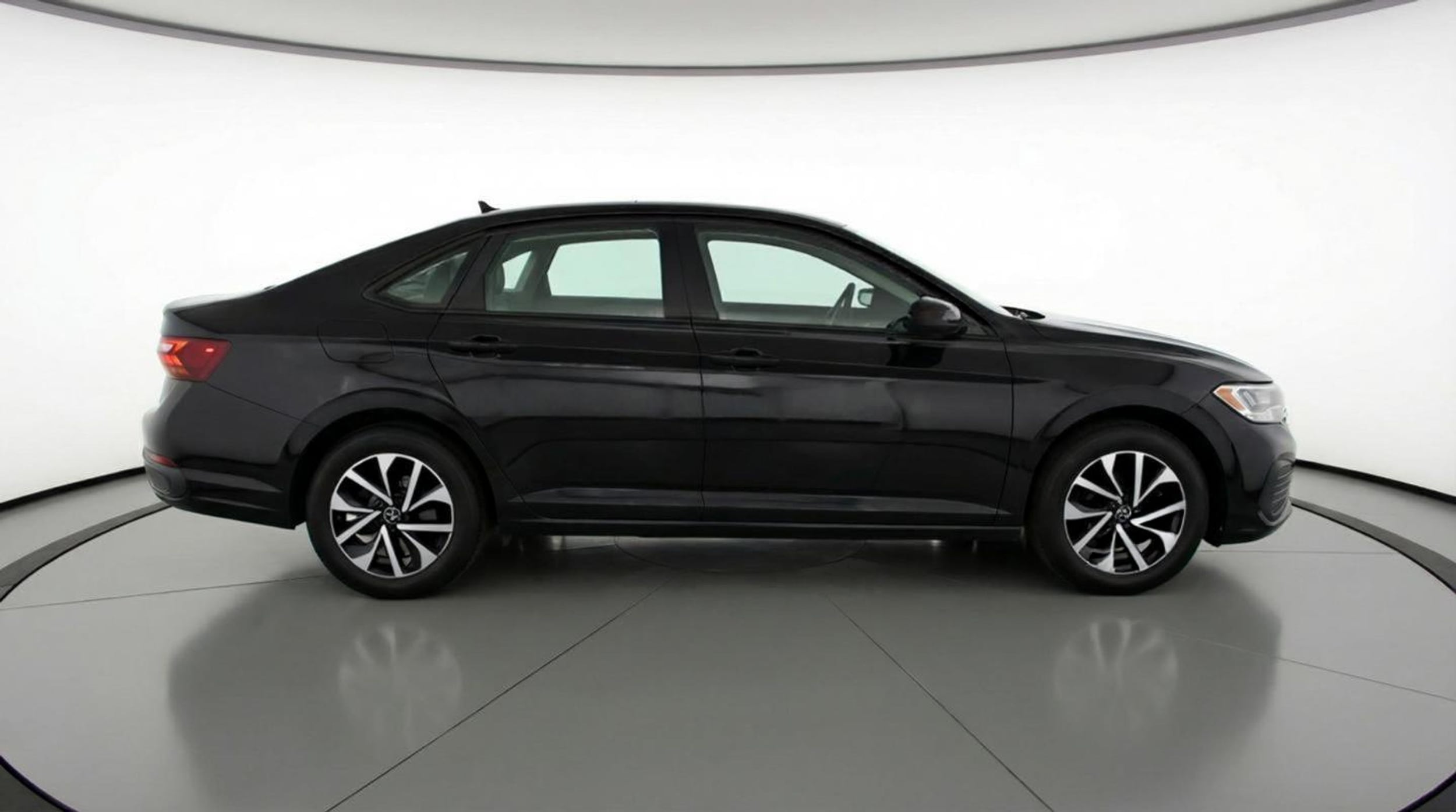 Thumbnail: 2024 Volkswagen Jetta - 8