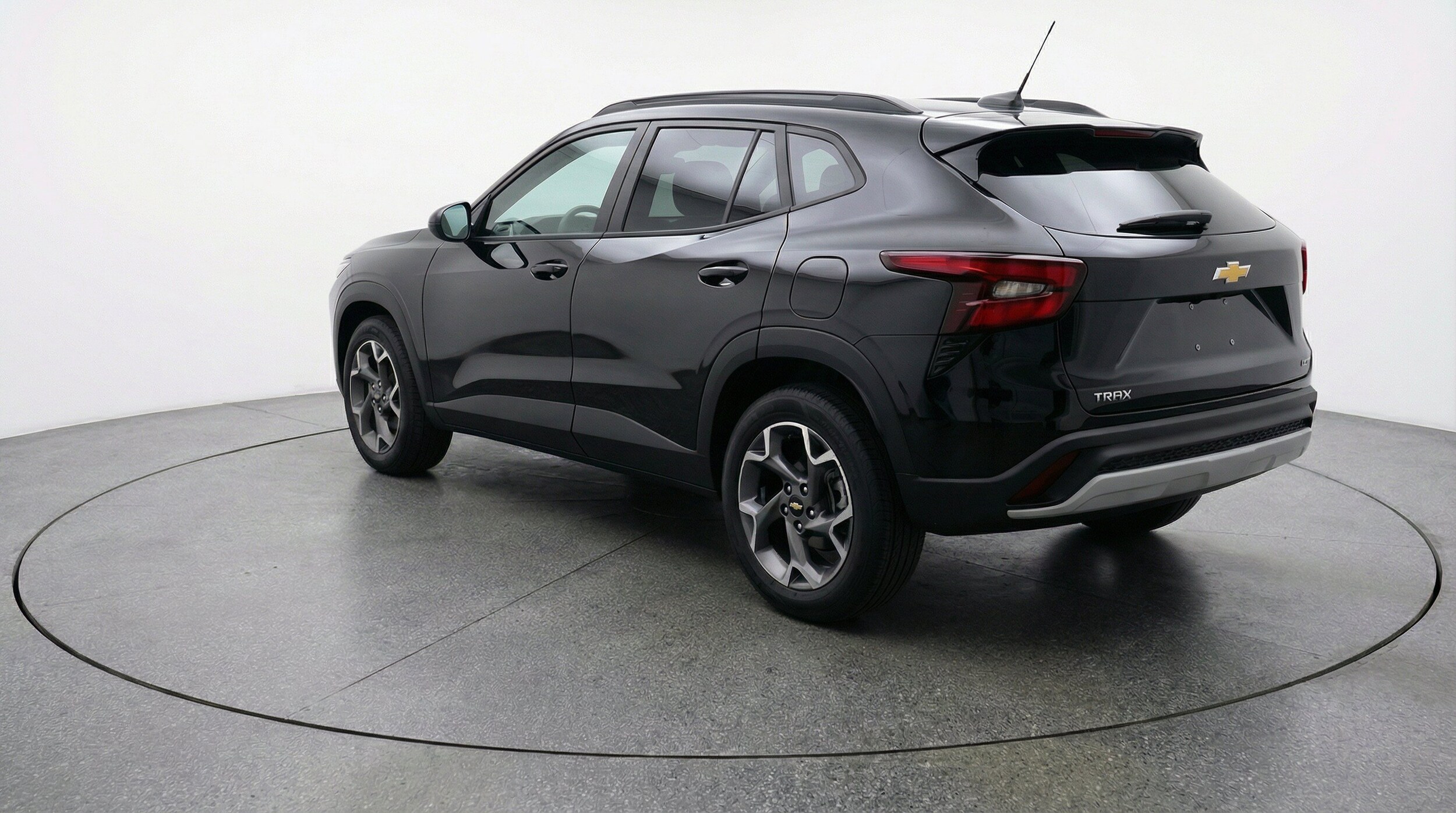 Thumbnail: 2025 Chevrolet Trax - 6