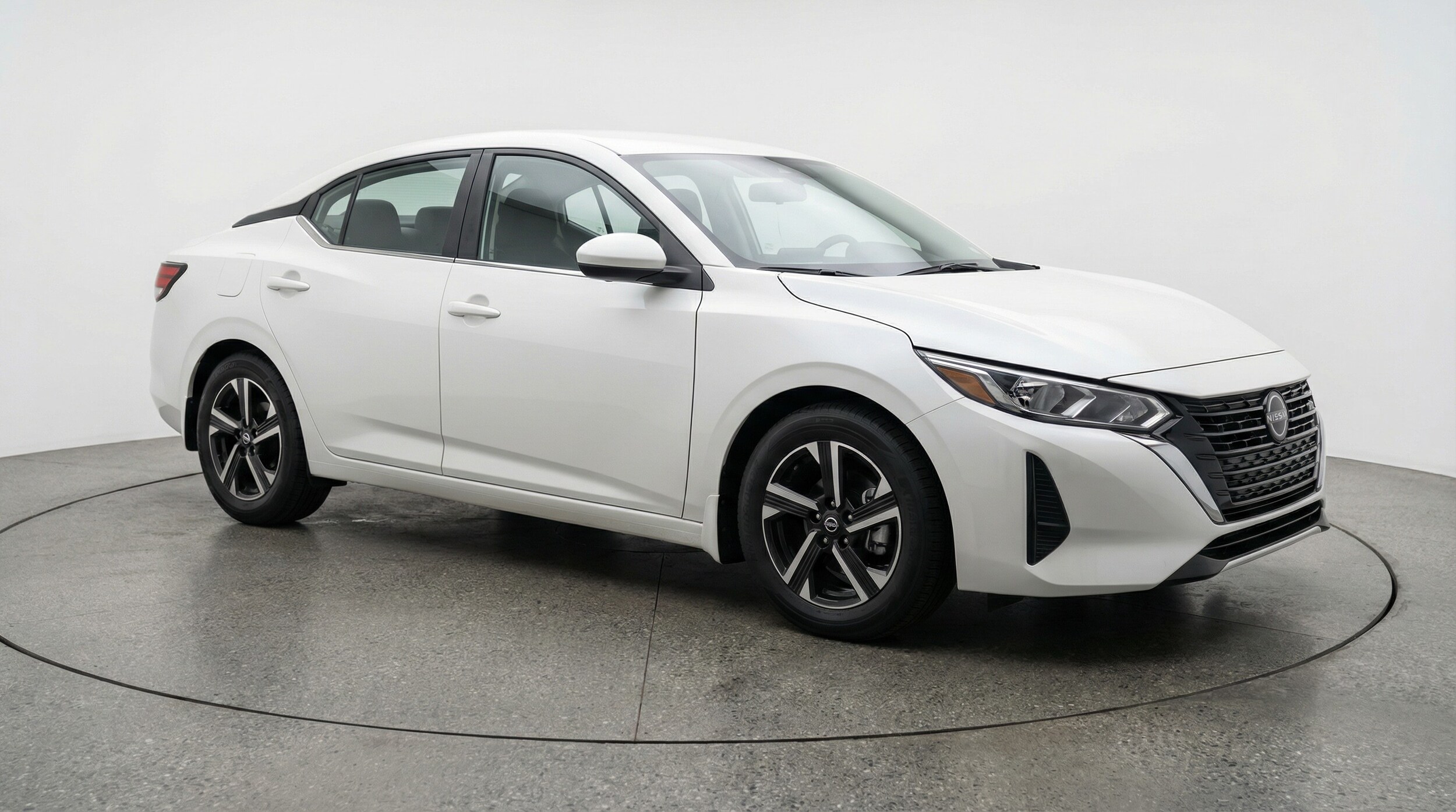 Thumbnail: 2025 Nissan Sentra - 1